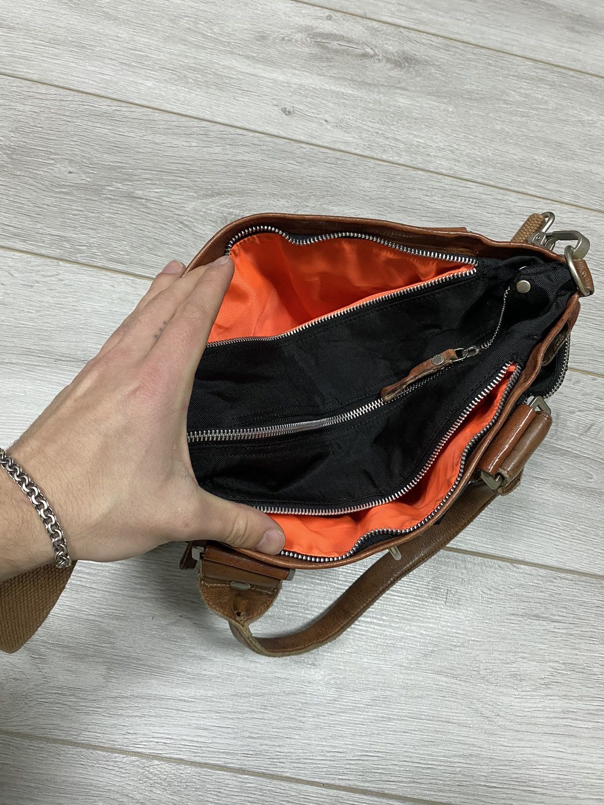 Vintage GG&L ALYX style George Gina Lucy NEW carabiner shoulder bag Size ONE SIZE - 10 Thumbnail