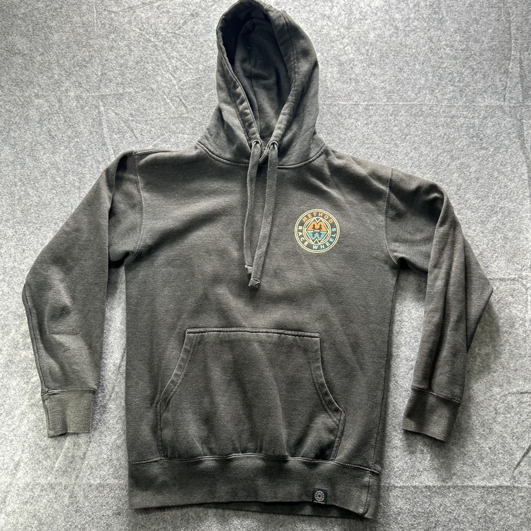 Vintage METHOD RACE WHEELS Hoodie Mens Medium Gray Graphic Print Pullover Sweatshirt Knit Fleece USA Size US M / EU 48-50 / 2 - 2 Thumbnail