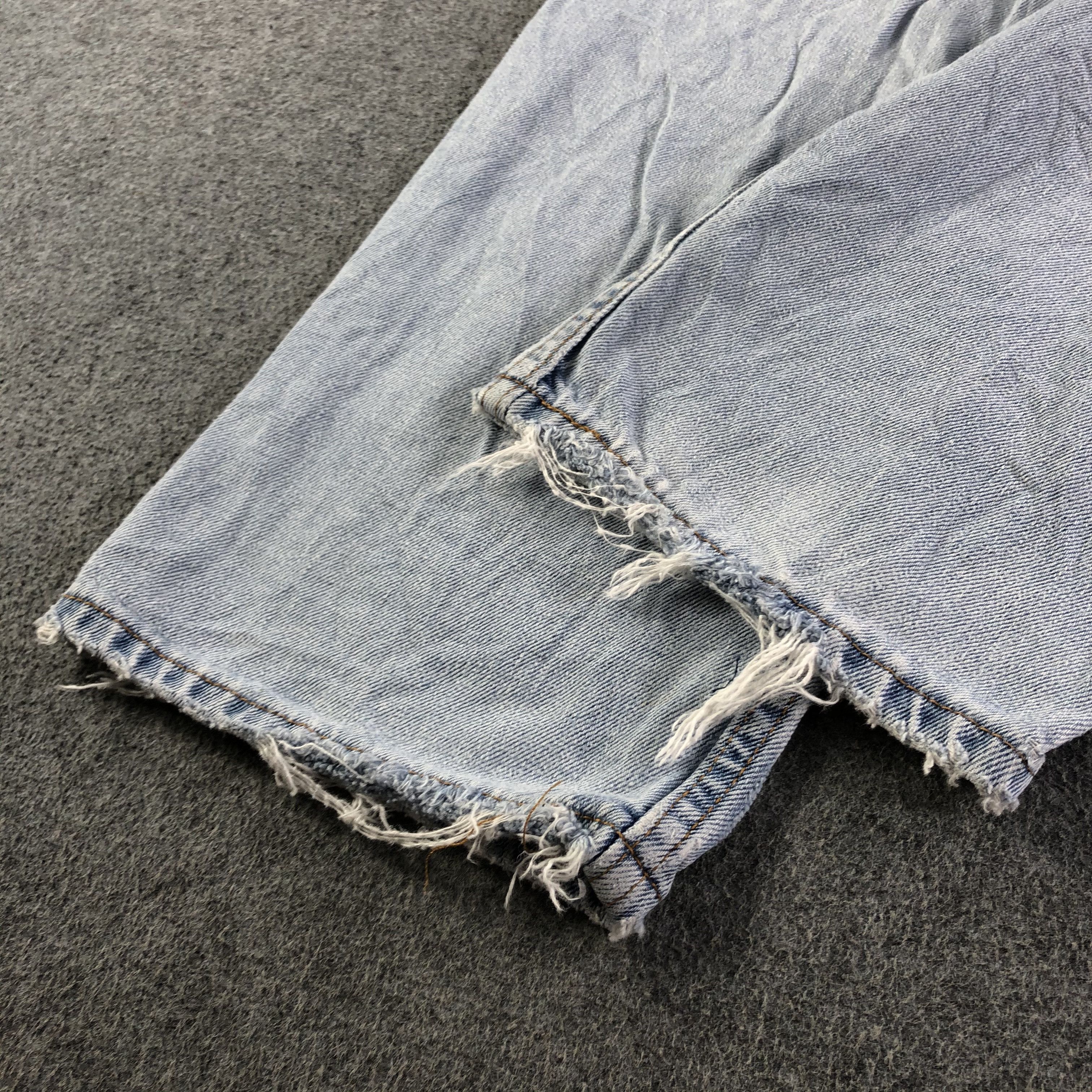 Levi's Vintage Light Wash Levis 550 Jeans-J3708 Size US 36 / EU 52 - 6 Thumbnail