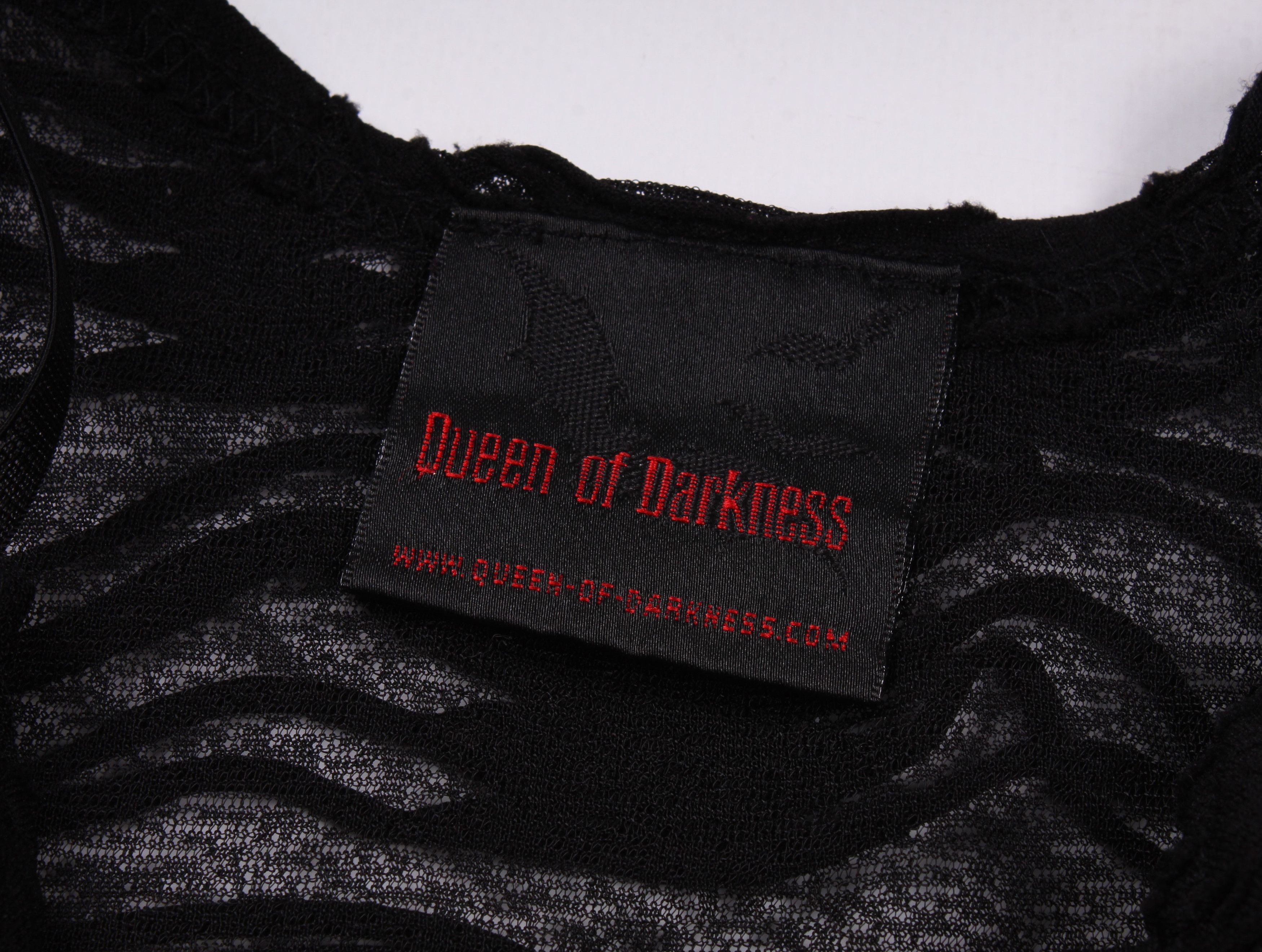 Vintage Vintage Queen Of Darkness Mesh Goth Grunge Textured Tank Top Size M / US 6-8 / IT 42-44 - 8 Thumbnail