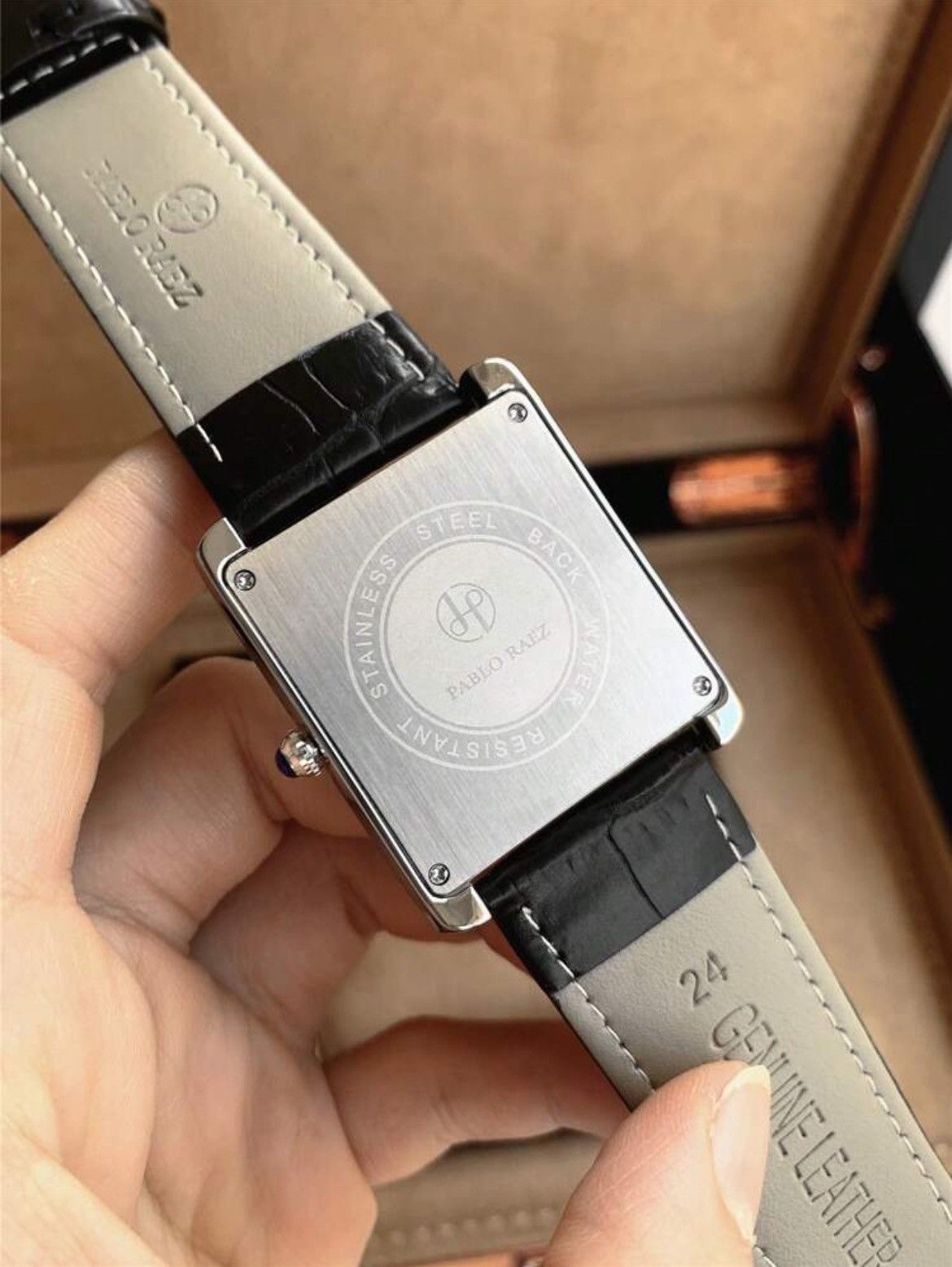 Japanese Brand × Vintage 2000s Vintage Style Stainless Steel Quartz Square Watch Size ONE SIZE - 3 Thumbnail