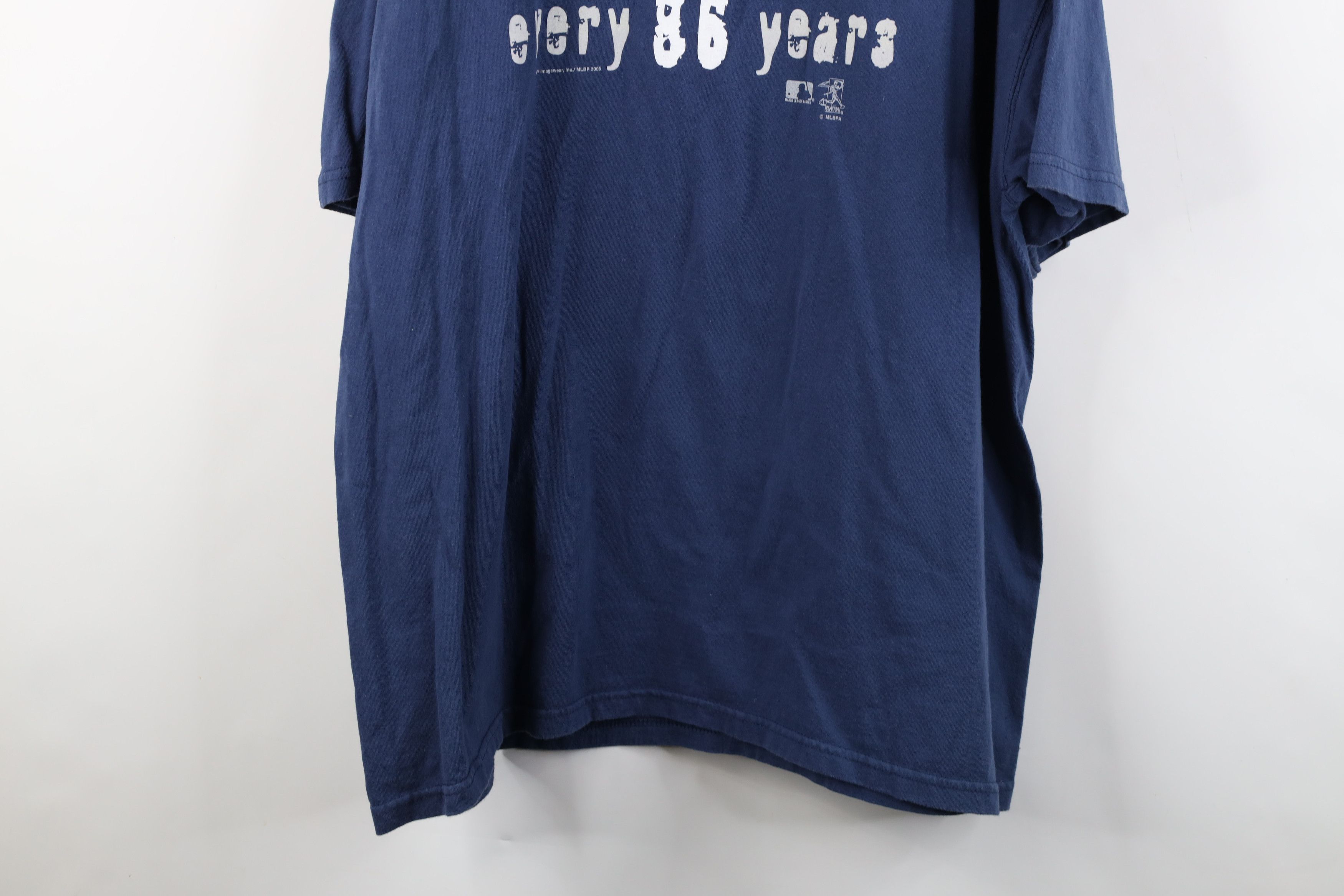 Vintage Vintage Johnny Damon New York Yankees Baseball T-Shirt Blue Size US XXL / EU 58 / 5 - 14 Thumbnail