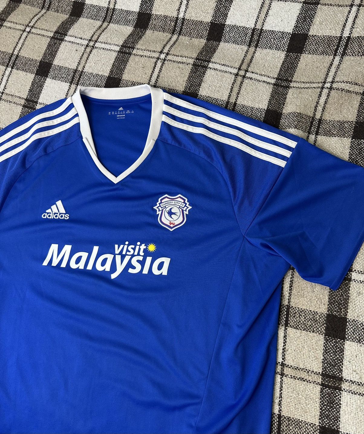 Adidas Adidas Cardiff Football Shirt XXL 2016 Jersey PERFECT Condit Size US XXL / EU 58 / 5 - 3 Thumbnail