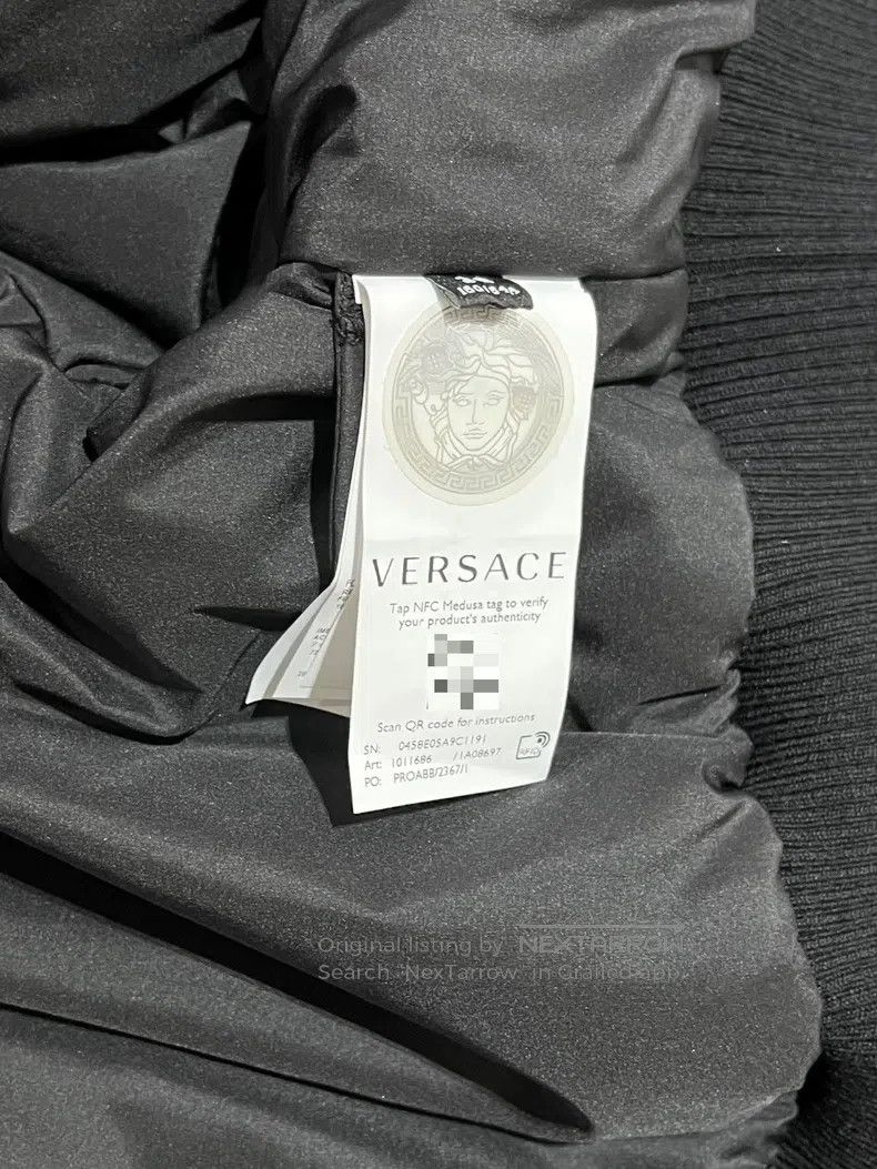 Versace Versace Polka dot insect stand-up collar padded jacket Size XS / US 0-2 / IT 36-38 - 7 Thumbnail