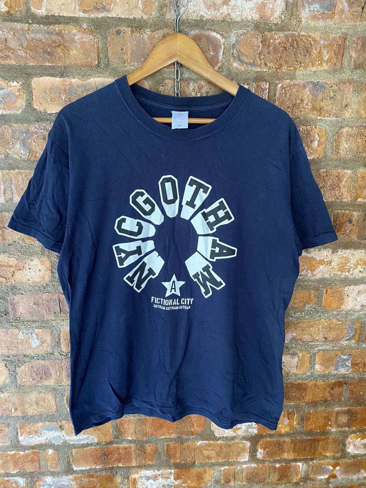 Beauty Beast × Japanese Brand × Takahiromiyashita The Soloist. Vtg Gotham City Number Nine tee Size US L / EU 52-54 / 3 - 2 Thumbnail