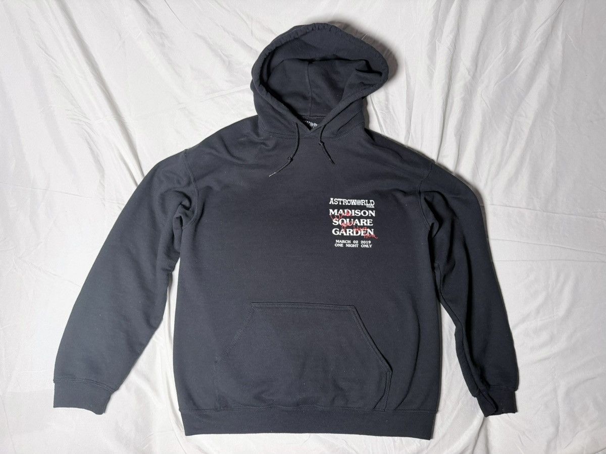 Travis Scott Travis Scott Astroworld Hoodie MSG NYC 2019 Black Size M Size US M / EU 48-50 / 2 - 1 Thumbnail