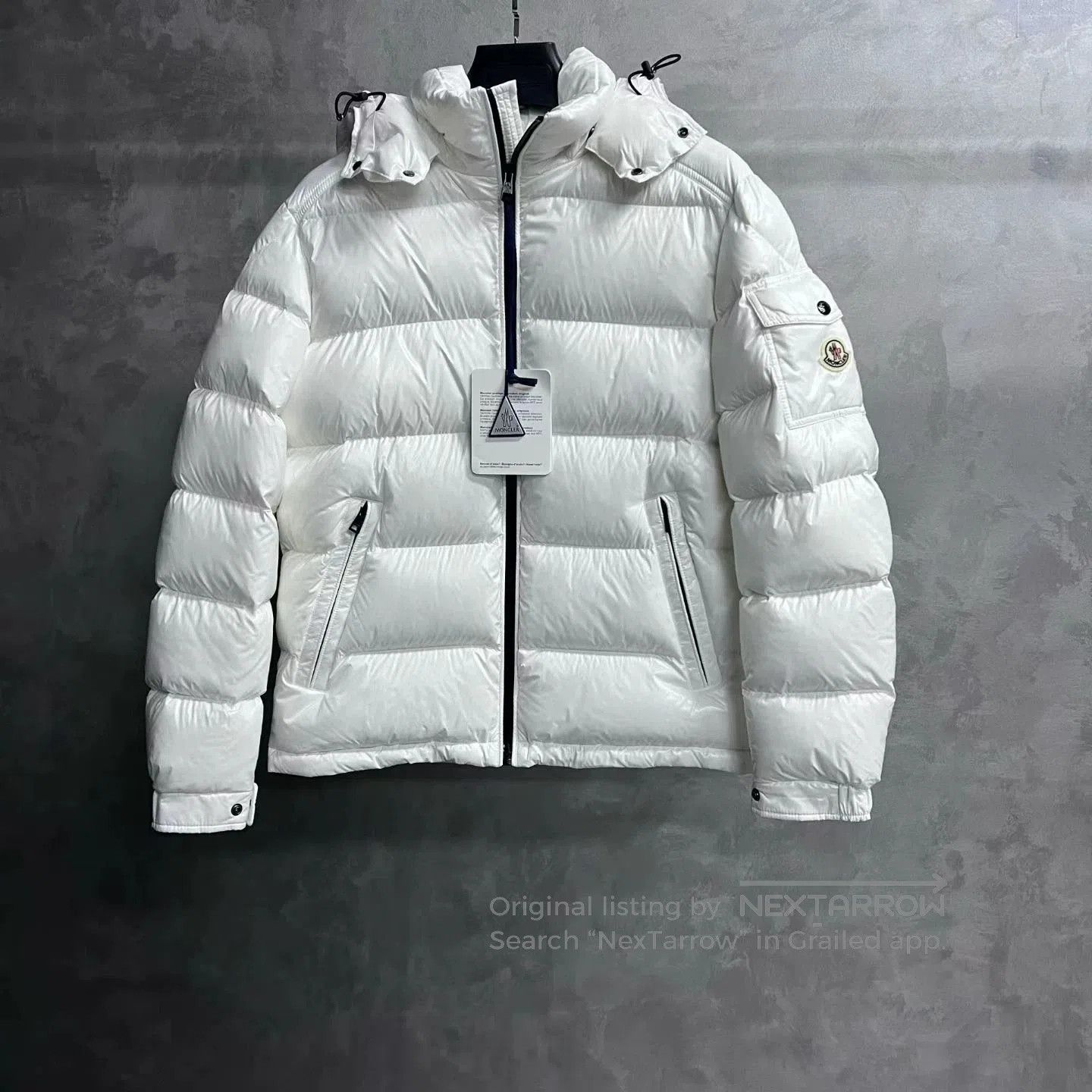 Moncler Moncler White Hooded Down Jacket. Size L / US 10 / IT 46 - 1 Thumbnail