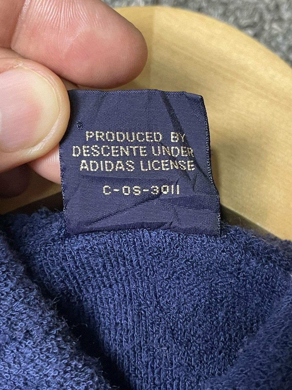 Adidas Vintage 80s Adidas Club Towel Fabric Shirt (105) Size US M / EU 48-50 / 2 - 7 Thumbnail