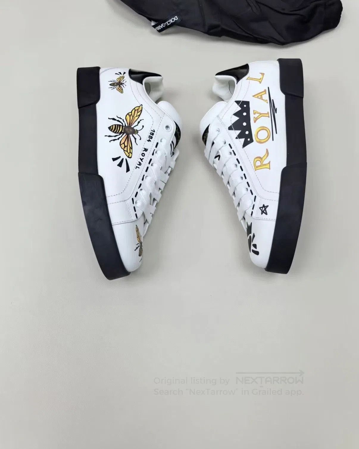 Dolce & Gabbana White Lowtop Sneakers with Bee & Heart Designs. Size US 9.5 / EU 42-43 - 2 Thumbnail
