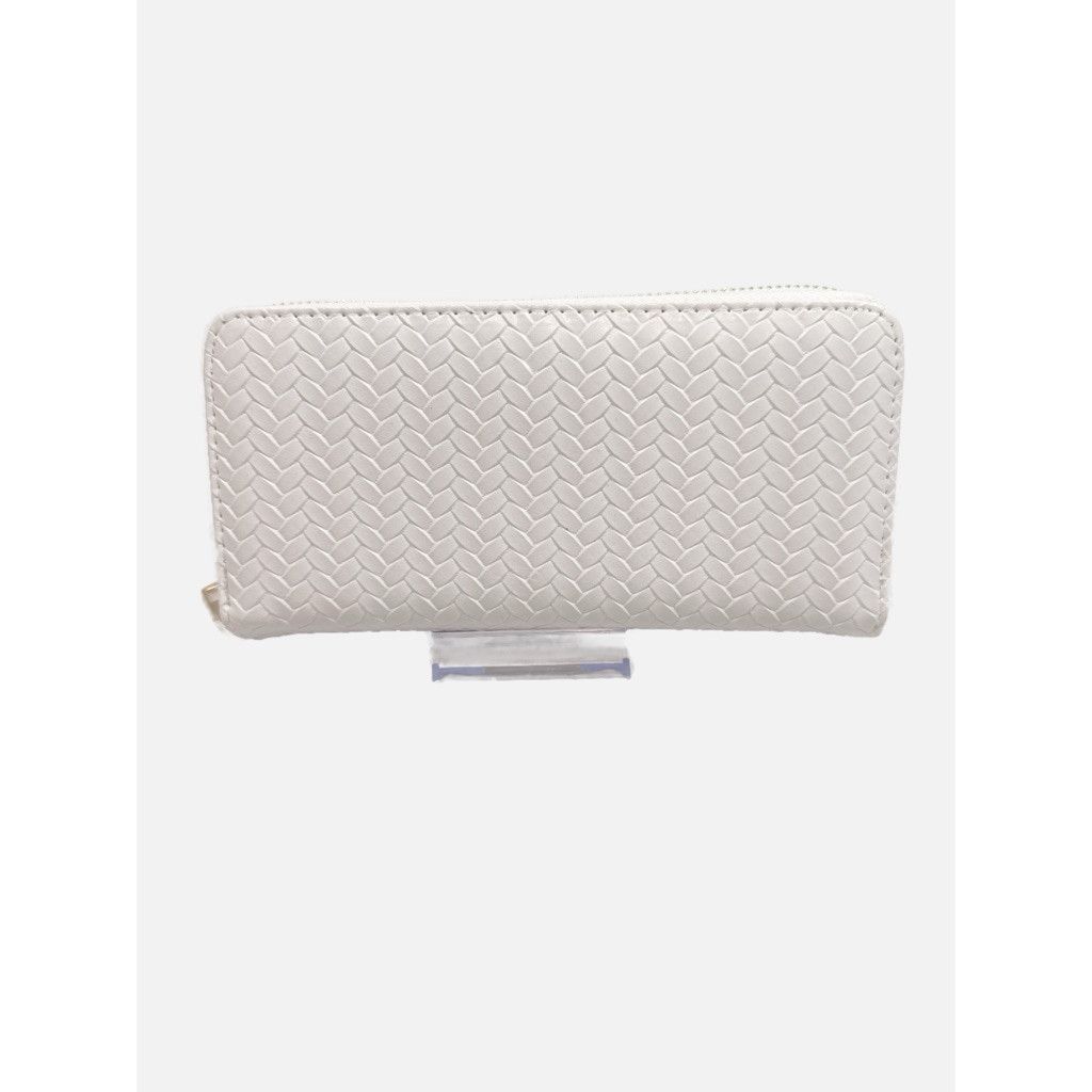 Designer NWOT White Designer Zip Wallet – Luxe Textured Finish Size ONE SIZE - 1 Thumbnail
