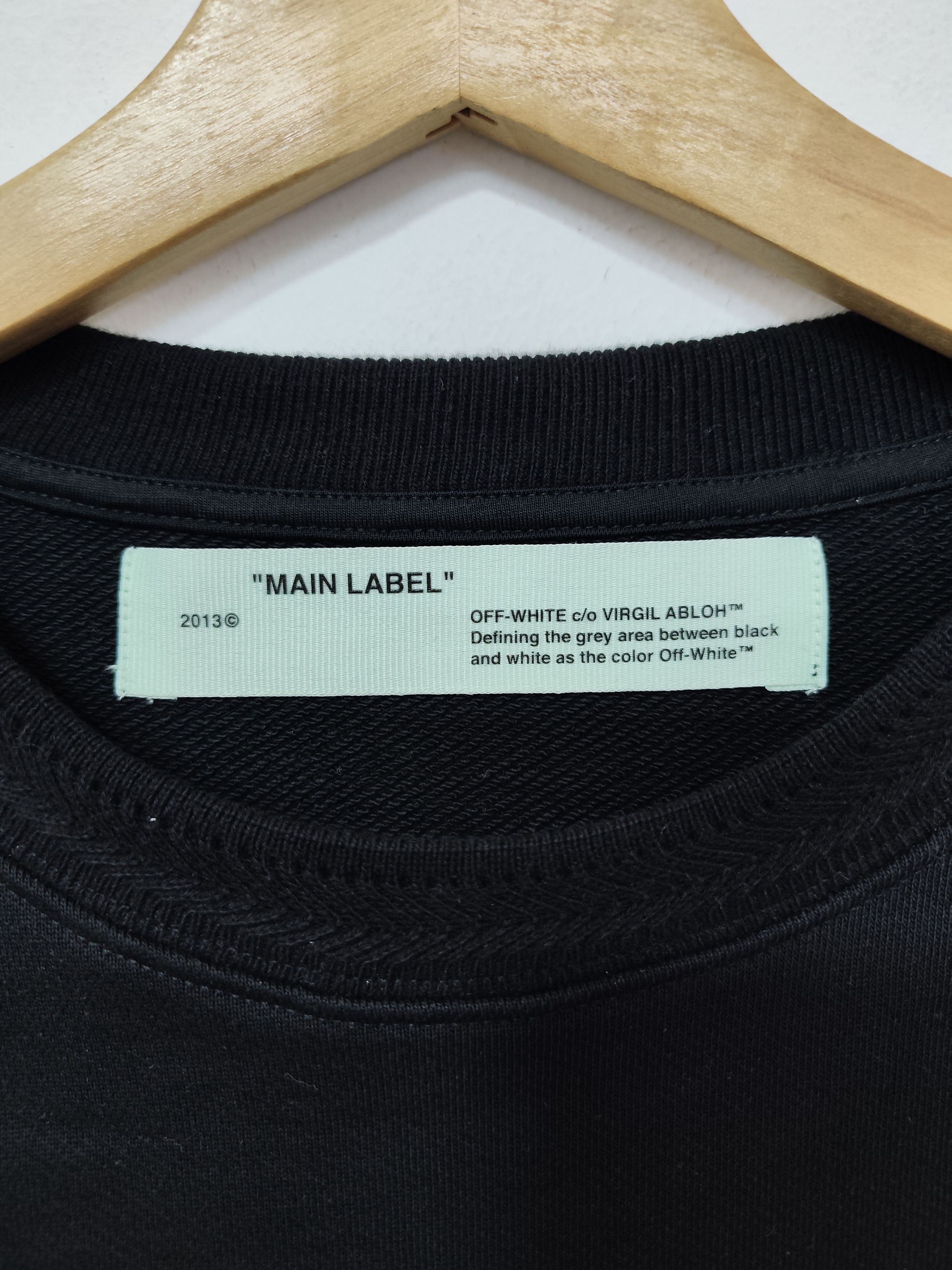 Off-White Off-White "Eagle Arrow" Size US M / EU 48-50 / 2 - 4 Thumbnail