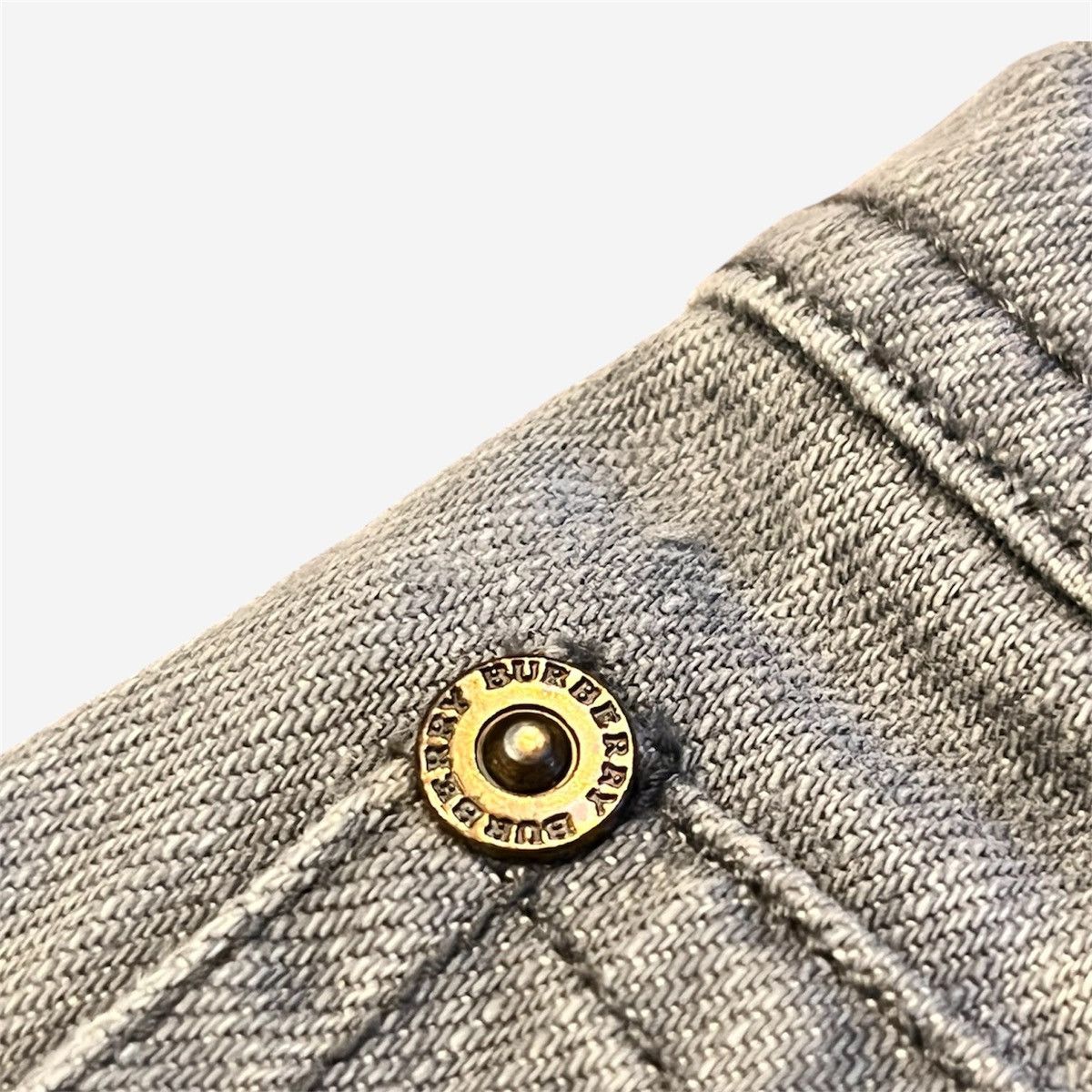 Burberry Burberry Denim Jeans in Grey Size US 32 / EU 48 - 3 Thumbnail