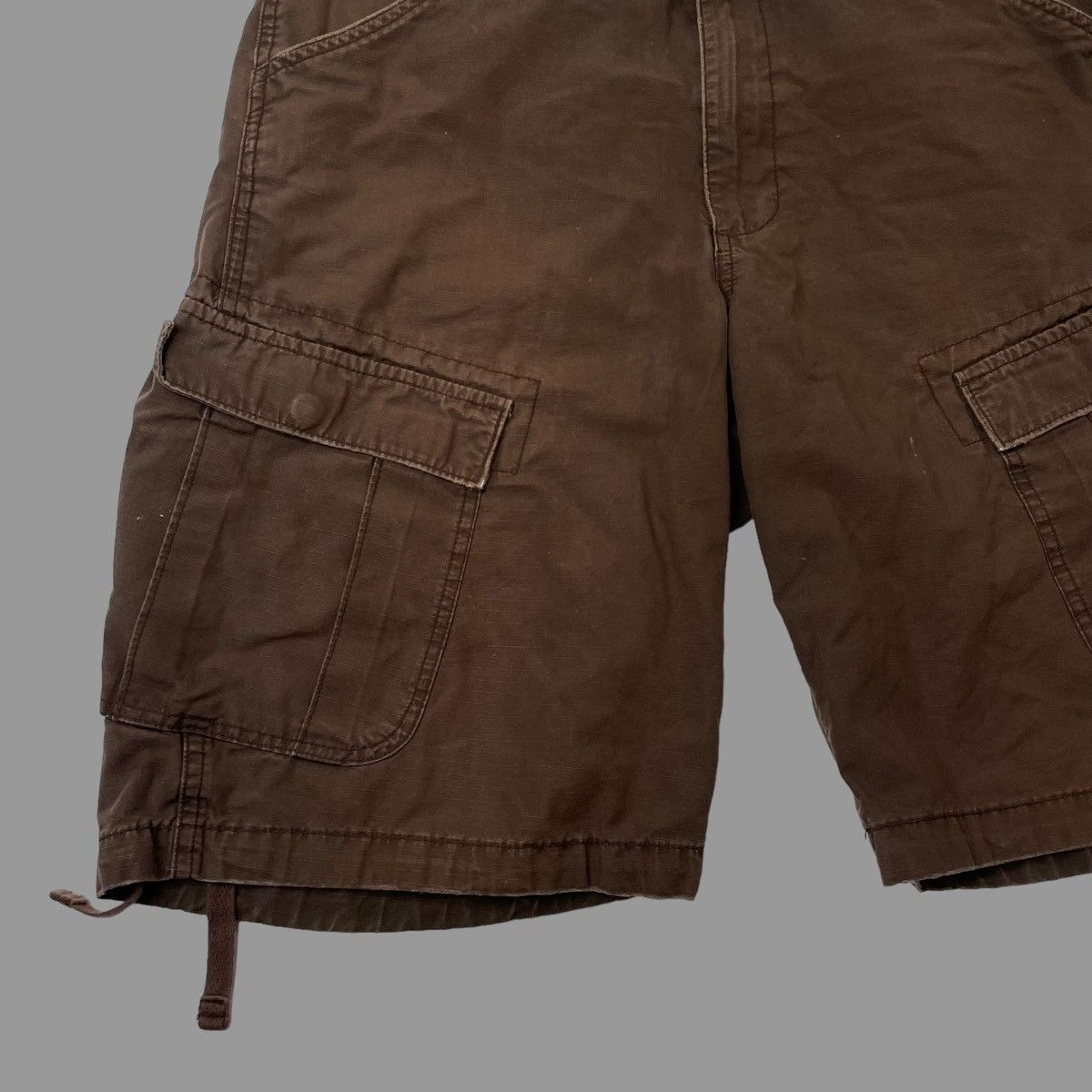 Gap × Vintage Vintage gap brown cargo shorts Size US 34 / EU 50 - 3 Thumbnail