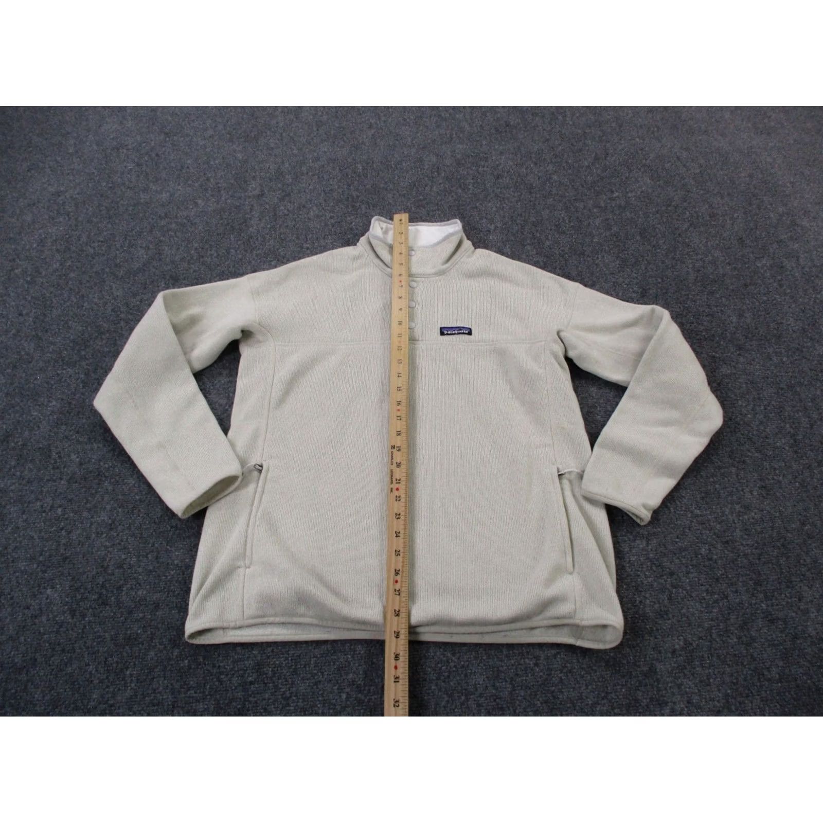 Patagonia Patagonia Jacket Womens L White Snap Fleece Better Sweater Outdoors Camping Size L / US 10 / IT 46 - 3 Thumbnail