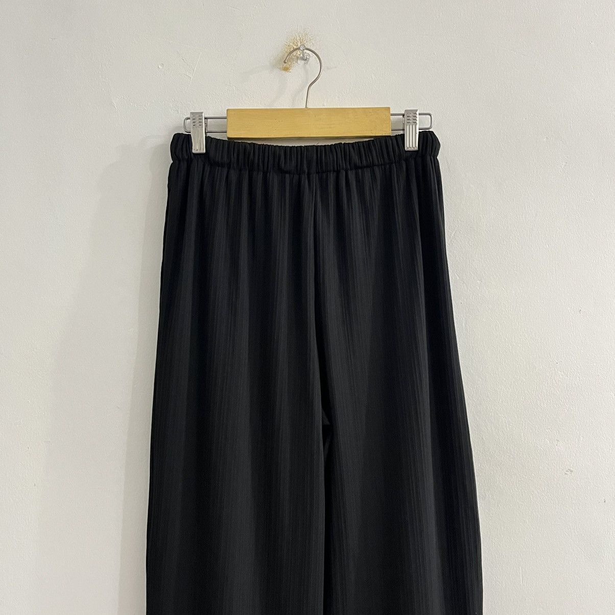 Japanese Brand Gu Pleated Black Pant Size US 30 / EU 46 - 8 Thumbnail