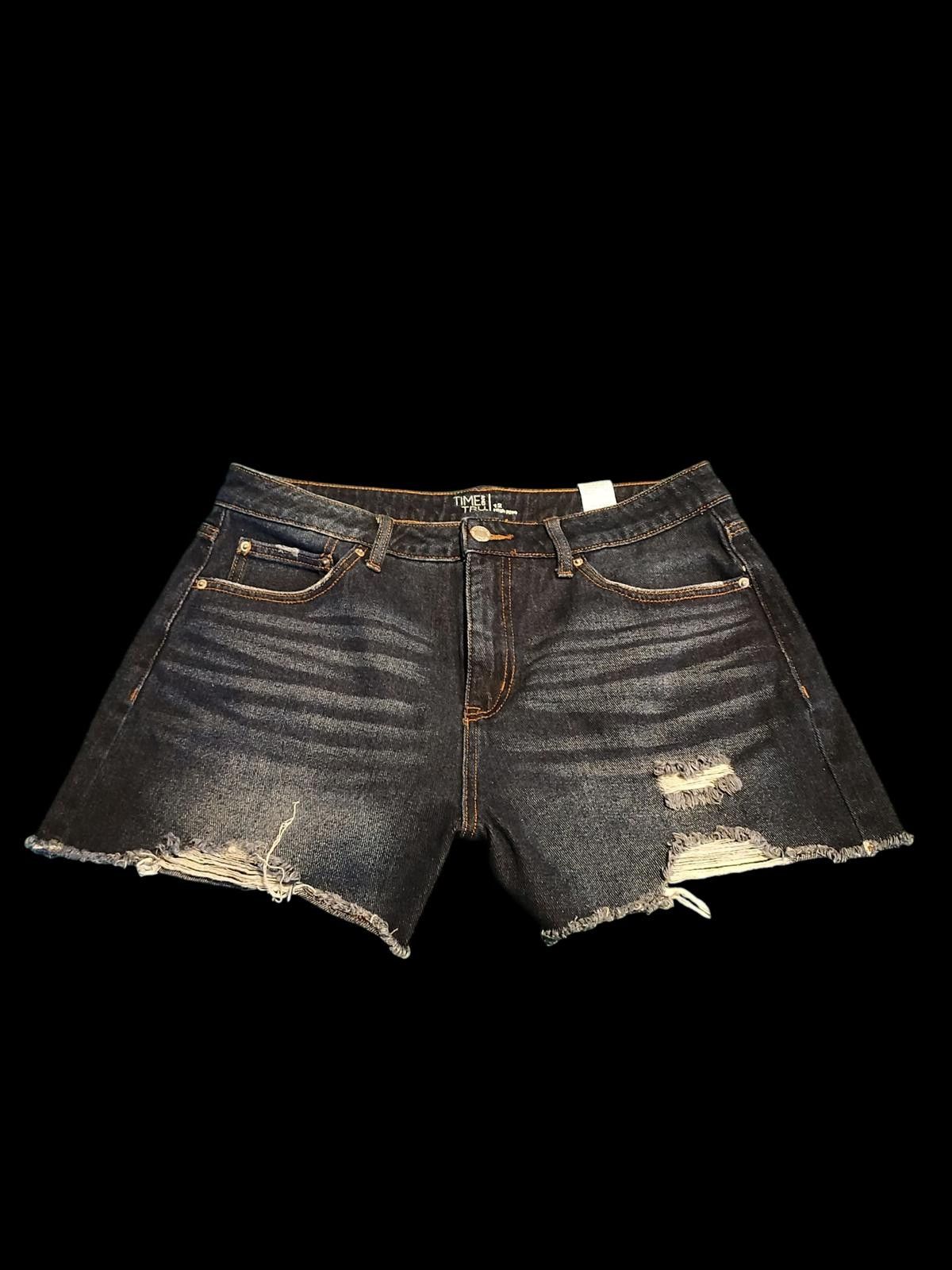 Other Time and Tru Women's Distressed Denim Shorts Size 32" / US 10 / IT 46 - 3 Thumbnail