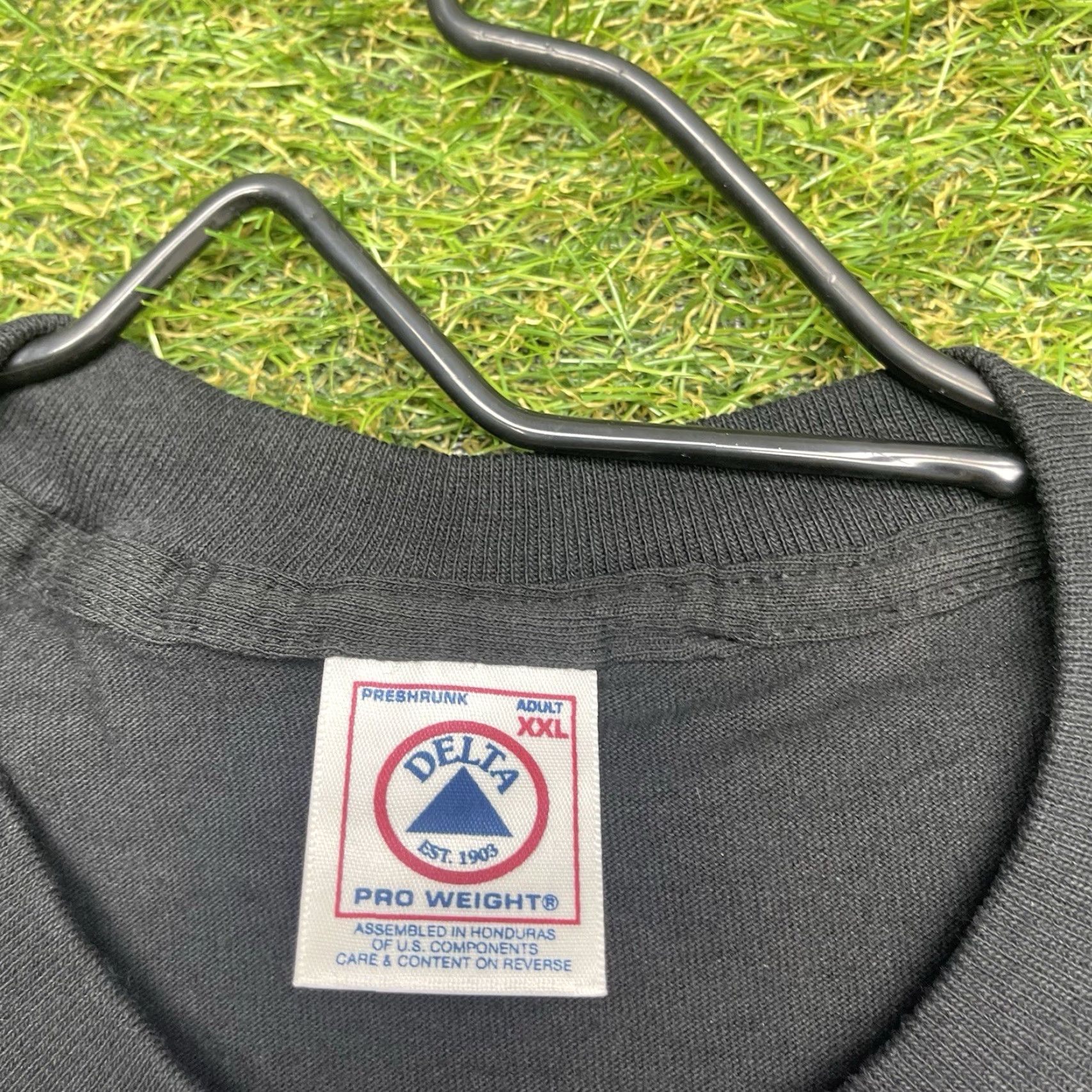 Vintage VINTAGE Looney Tunes Taz Racing Shirt Mens 2XL Black Graphic Crew Neck Short Sleeve 1990s Nascar Sports Theme Size US XXL / EU 58 / 5 - 4 Thumbnail