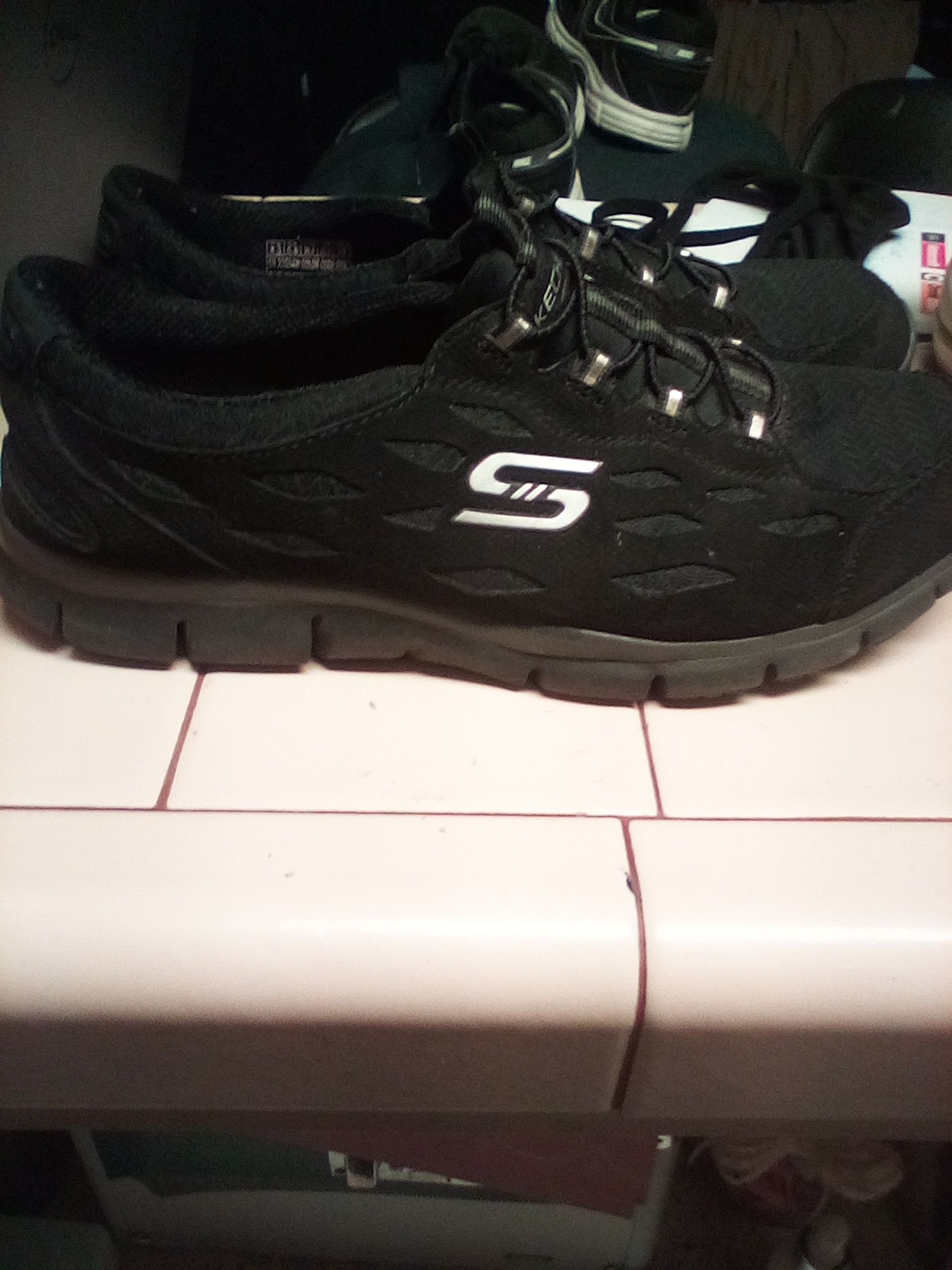 image of Skechers Sketchers Air Cooled Memory Foam Shoes in Black, Women's (Size 8.5)