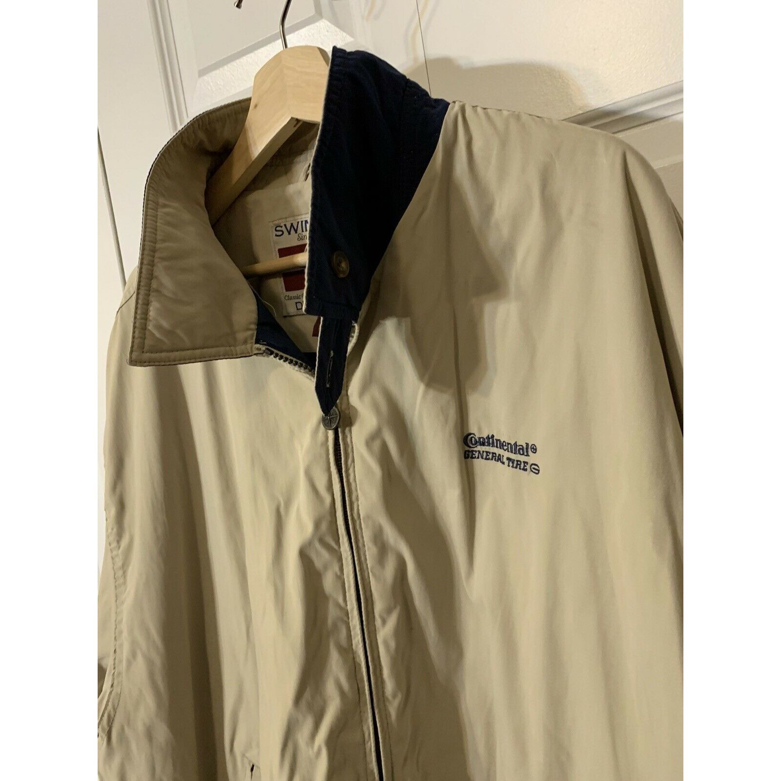 Swingster Vintage Swingster Sz XXL Jacket Continental General Tire G C Size US XXL / EU 58 / 5 - 1 Thumbnail