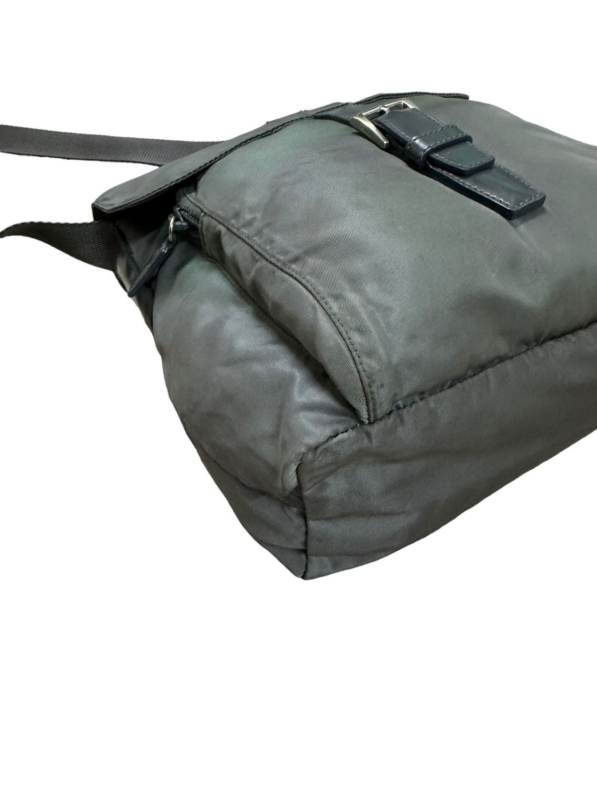 Prada Vtg🔥Prada Tessuto Nylon Green Buckle Crossbody Shoulder Bag Size ONE SIZE - 12 Thumbnail
