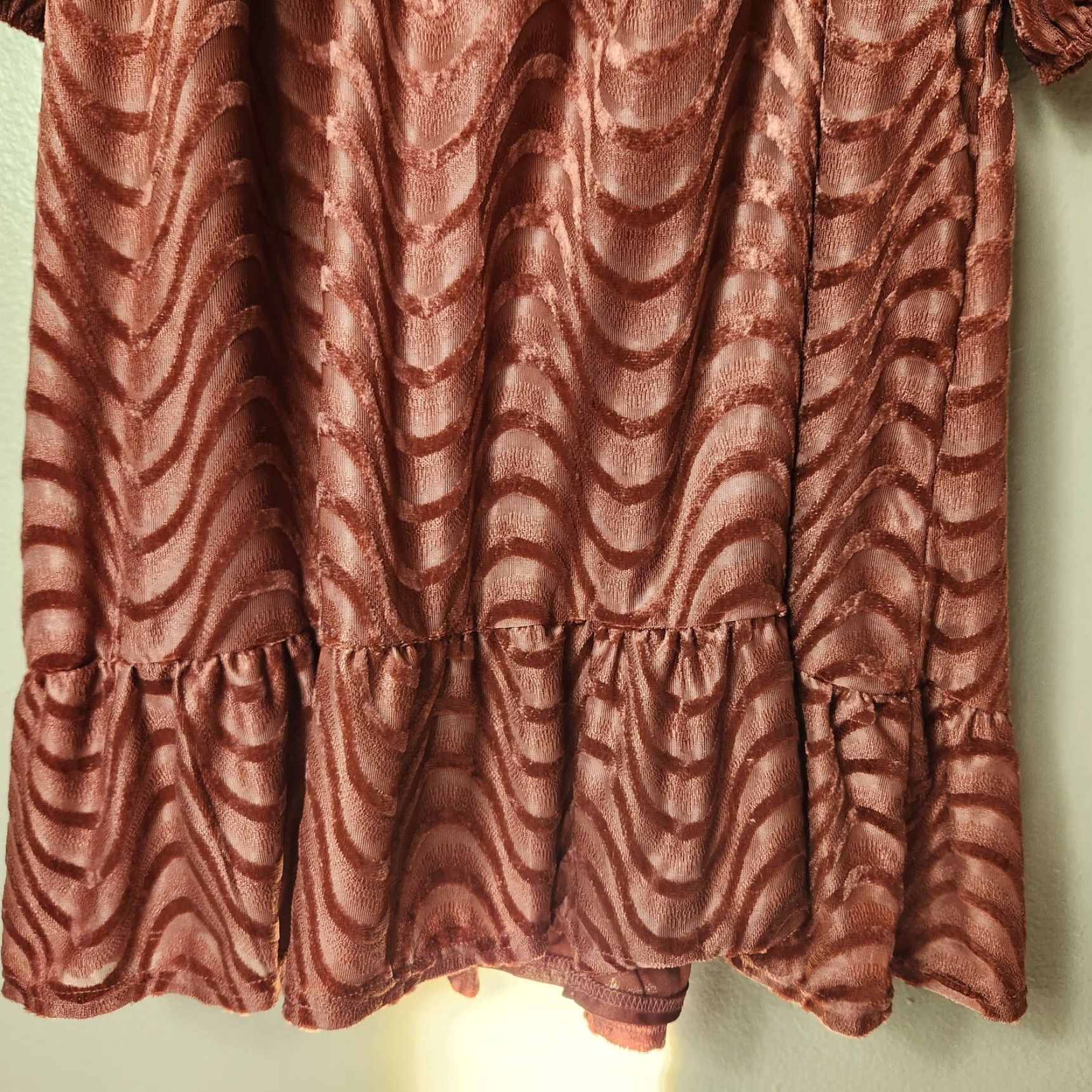 Vintage Moon River Rust Square Neck Half Puff Sleeve Mini Velvet Dress-Size L (NWT) Womens Bohemian Autumn Party/Cocktail Velvet Mini Dress Size L / US 10 / IT 46 - 5 Thumbnail