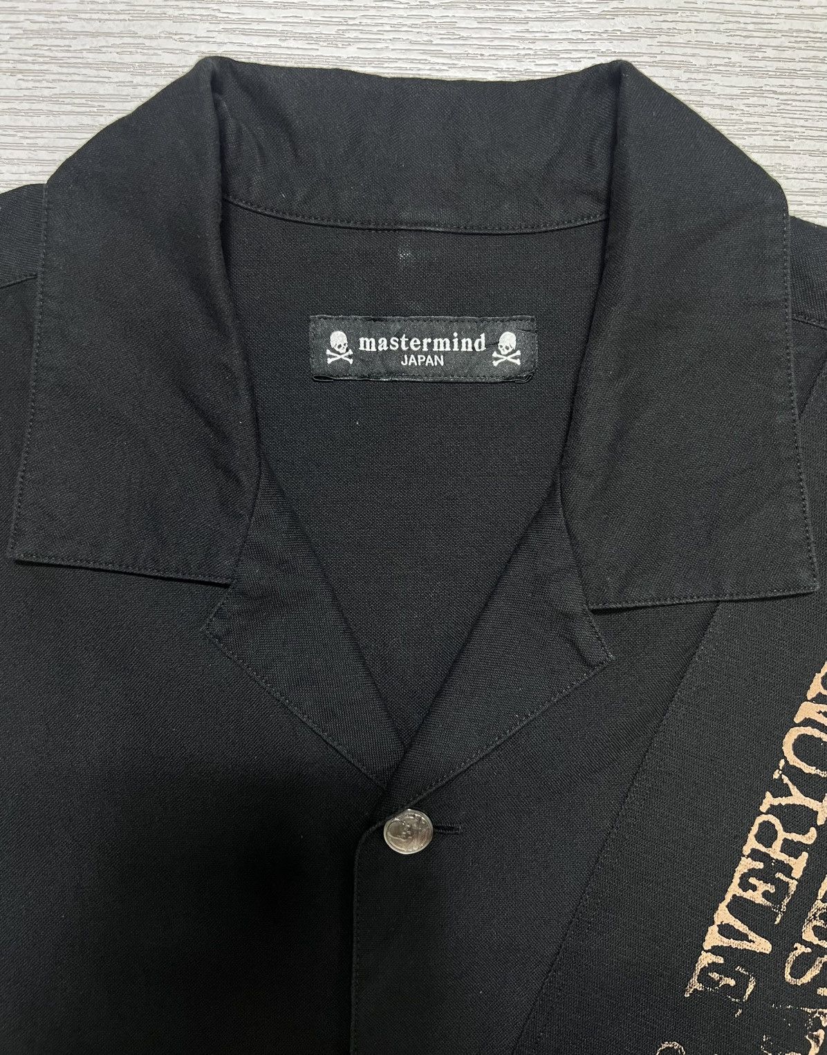 Mastermind Japan Mastermind Japan - S/S ‘22 - Boxy Anarchy Short Sleeve Shirt Size US S / EU 44-46 / 1 - 11 Thumbnail