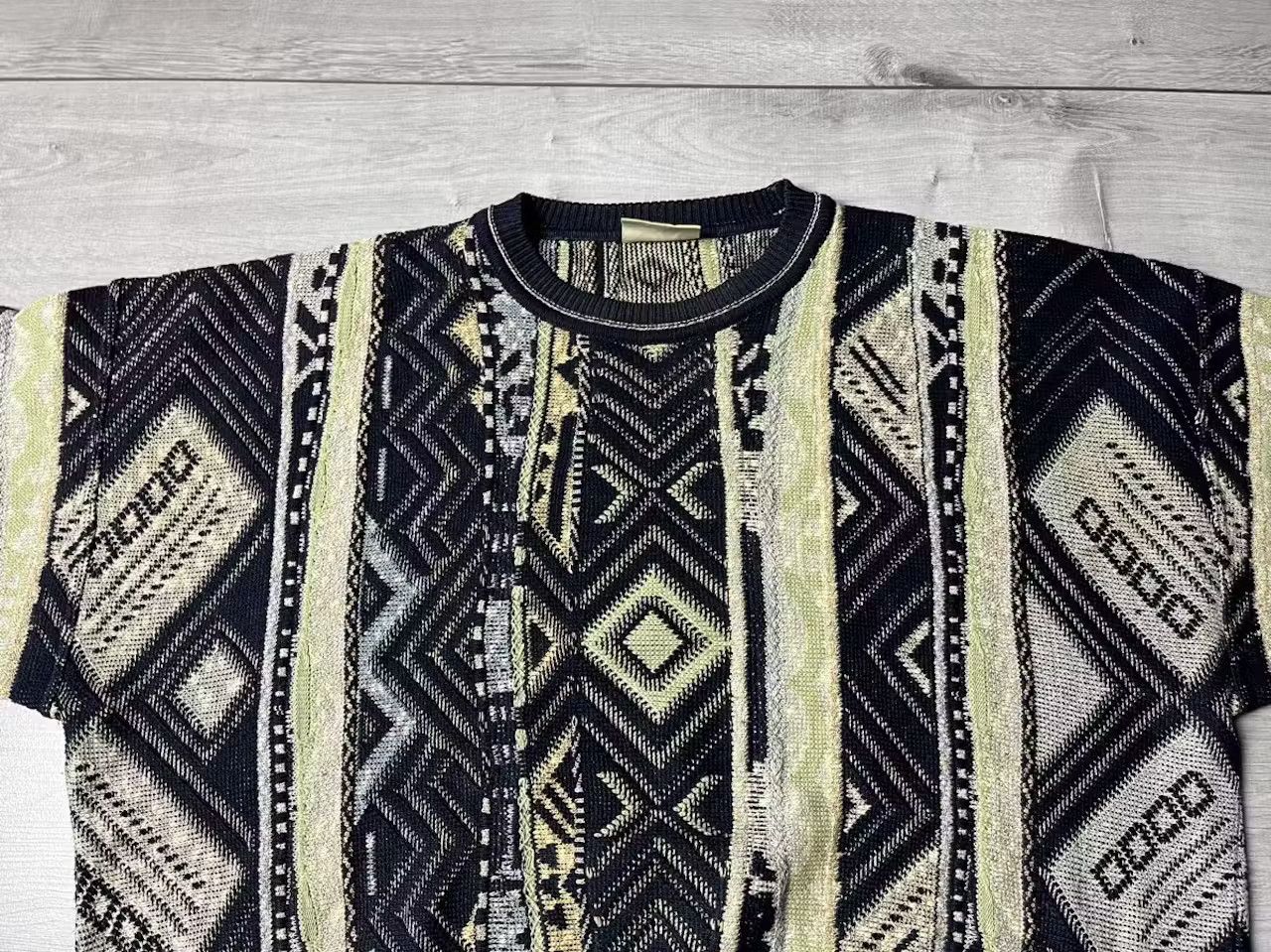 Coogi Designer sweater Monello 3d size XLARGE coogi Australia y2k Size US XL / EU 56 / 4 - 3 Thumbnail