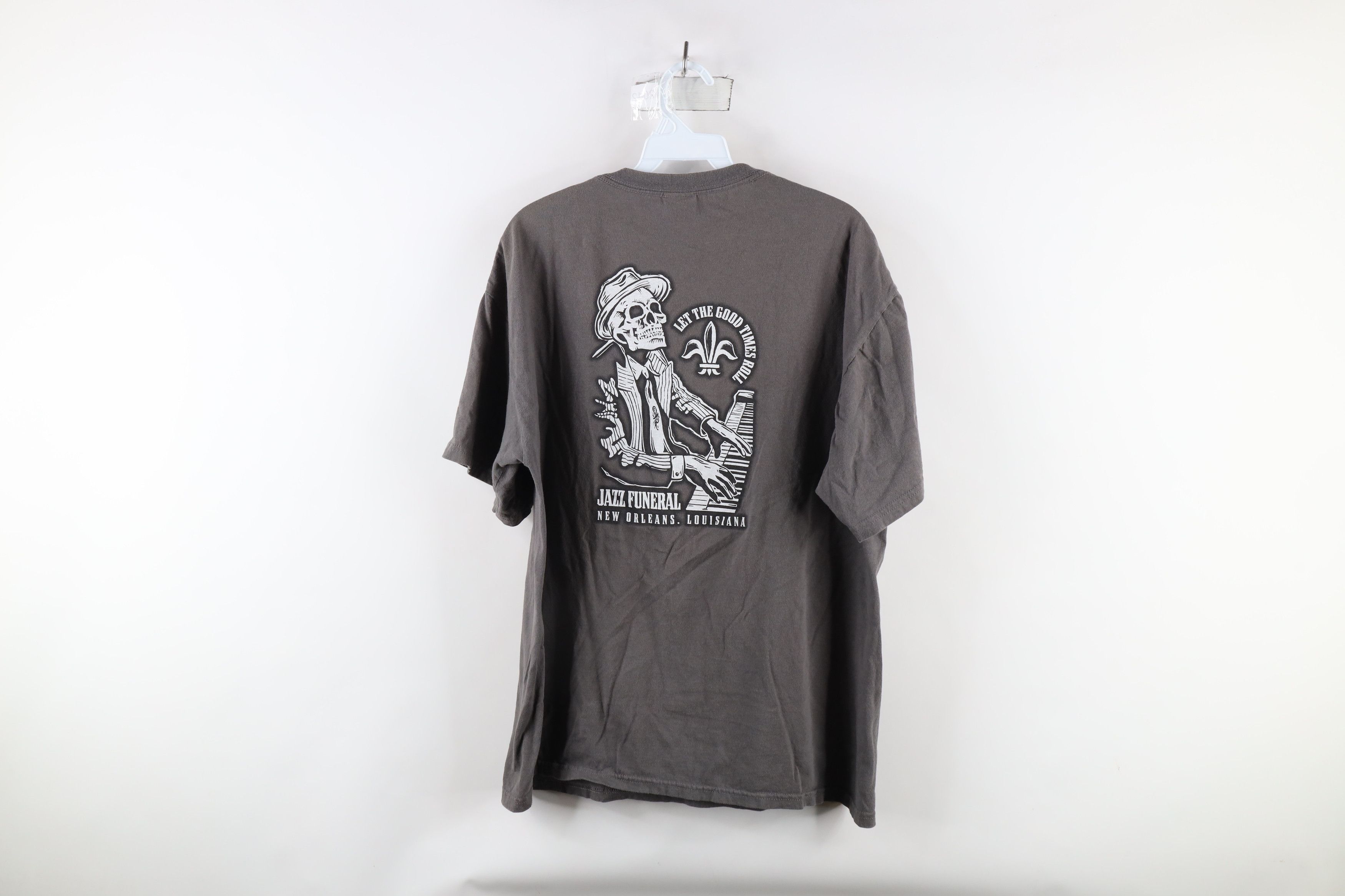 Vintage Vintage Streetwear the Good Times Roll Jazz Funeral T-Shirt Size US L / EU 52-54 / 3 - 7 Thumbnail