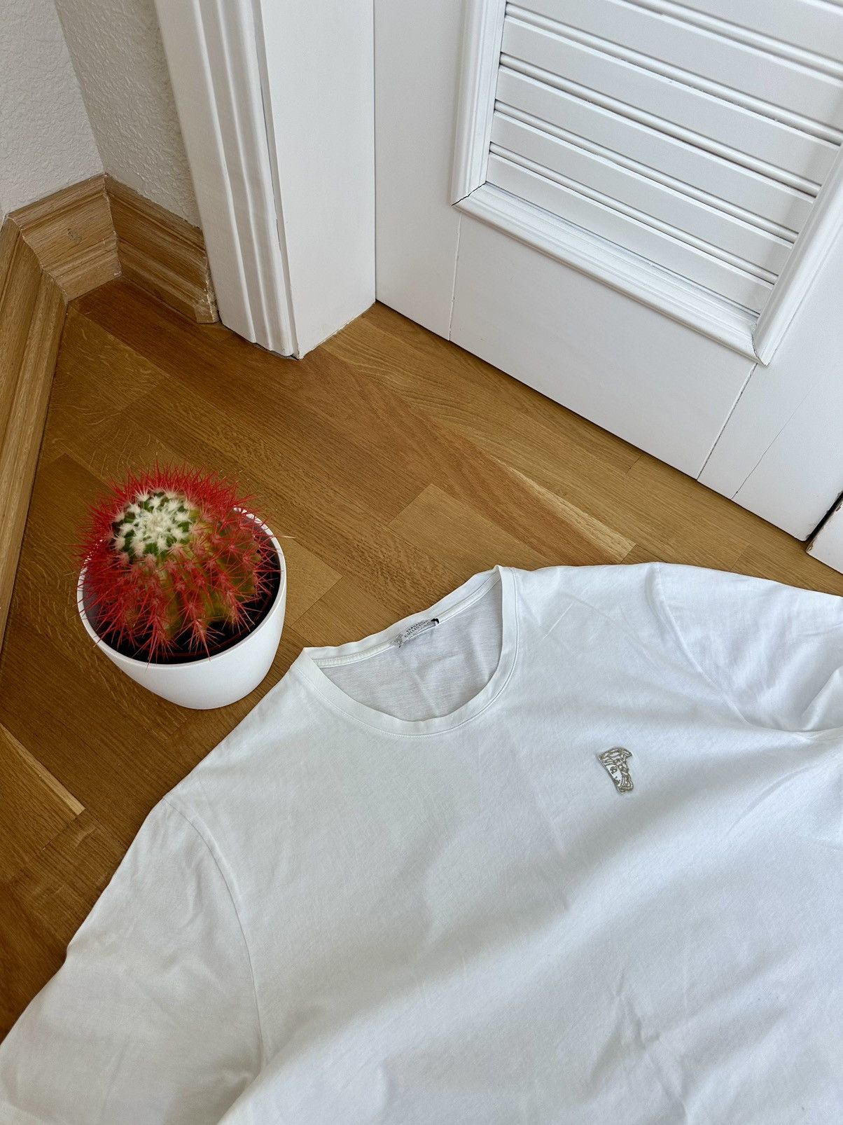 Versace Vintage Versace T-shirt Logo Size US XL / EU 56 / 4 - 5 Thumbnail