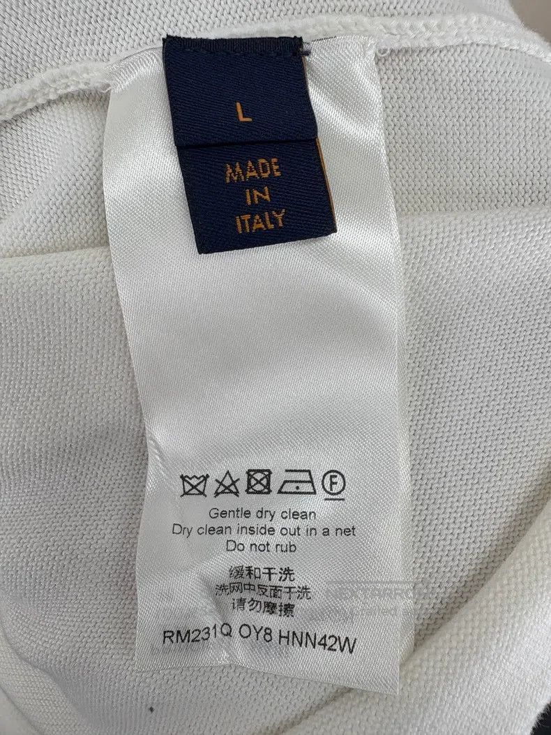 Louis Vuitton White pin short sleeve