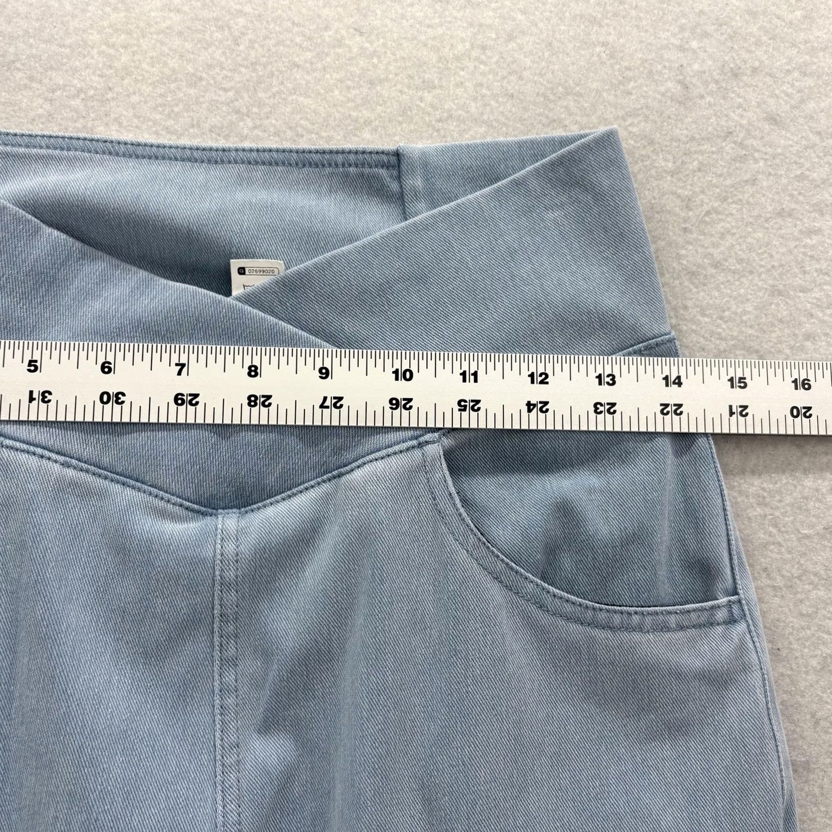 Vintage Halara Jeans Jegging Womens M Blue Light Wash High Rise Stretch Denim Pants Pockets 25in Inseam Slim Cotton Polyester Spandex 28in Waist Womens Jeans Size 32" / US 10 / IT 46 - 4 Thumbnail