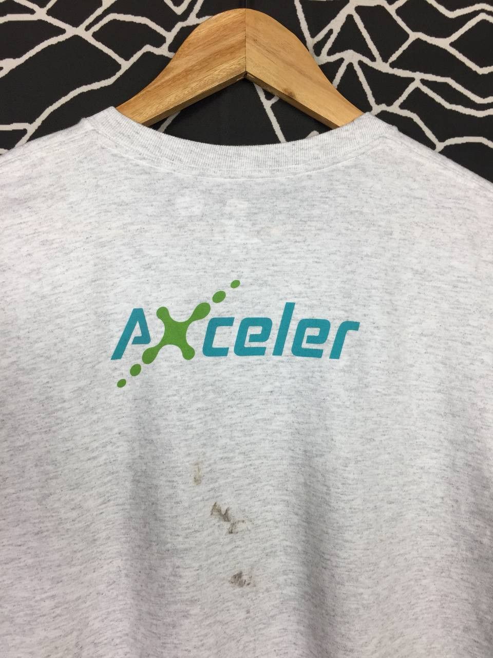 Band Tees × Vintage Vtg Cher Pop Singer Finger Pointing Axceler Promo Tee Size US L / EU 52-54 / 3 - 5 Thumbnail