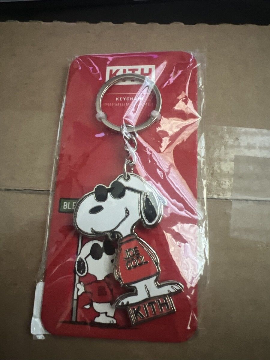 Kith × Peanuts Kith X Peanuts 75th keychain Size ONE SIZE - 2 Thumbnail