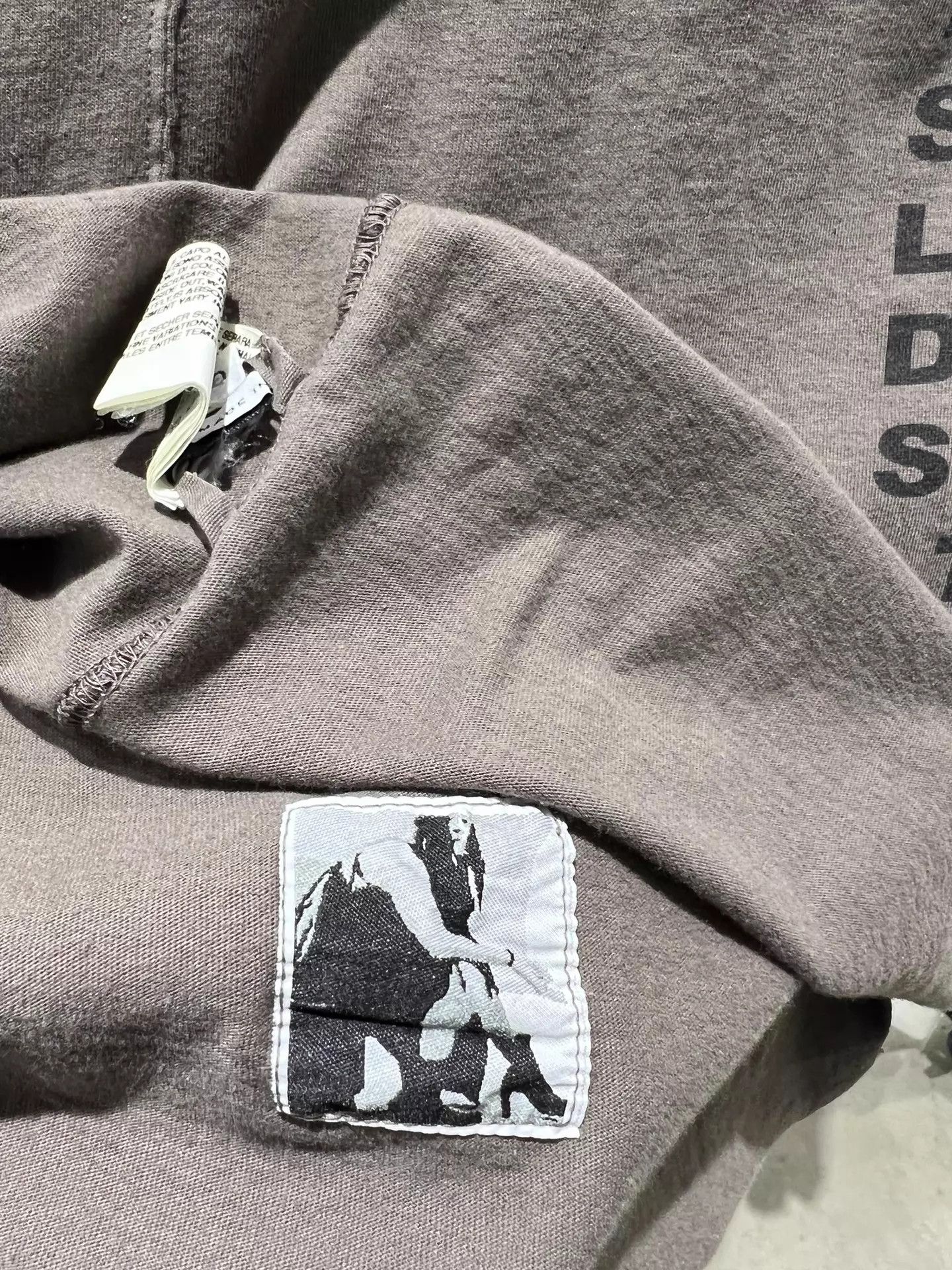 Rick Owens Rick Owens 07 Print LS Tee Gray-Brown Slim S Size US S / EU 44-46 / 1 - 5 Thumbnail