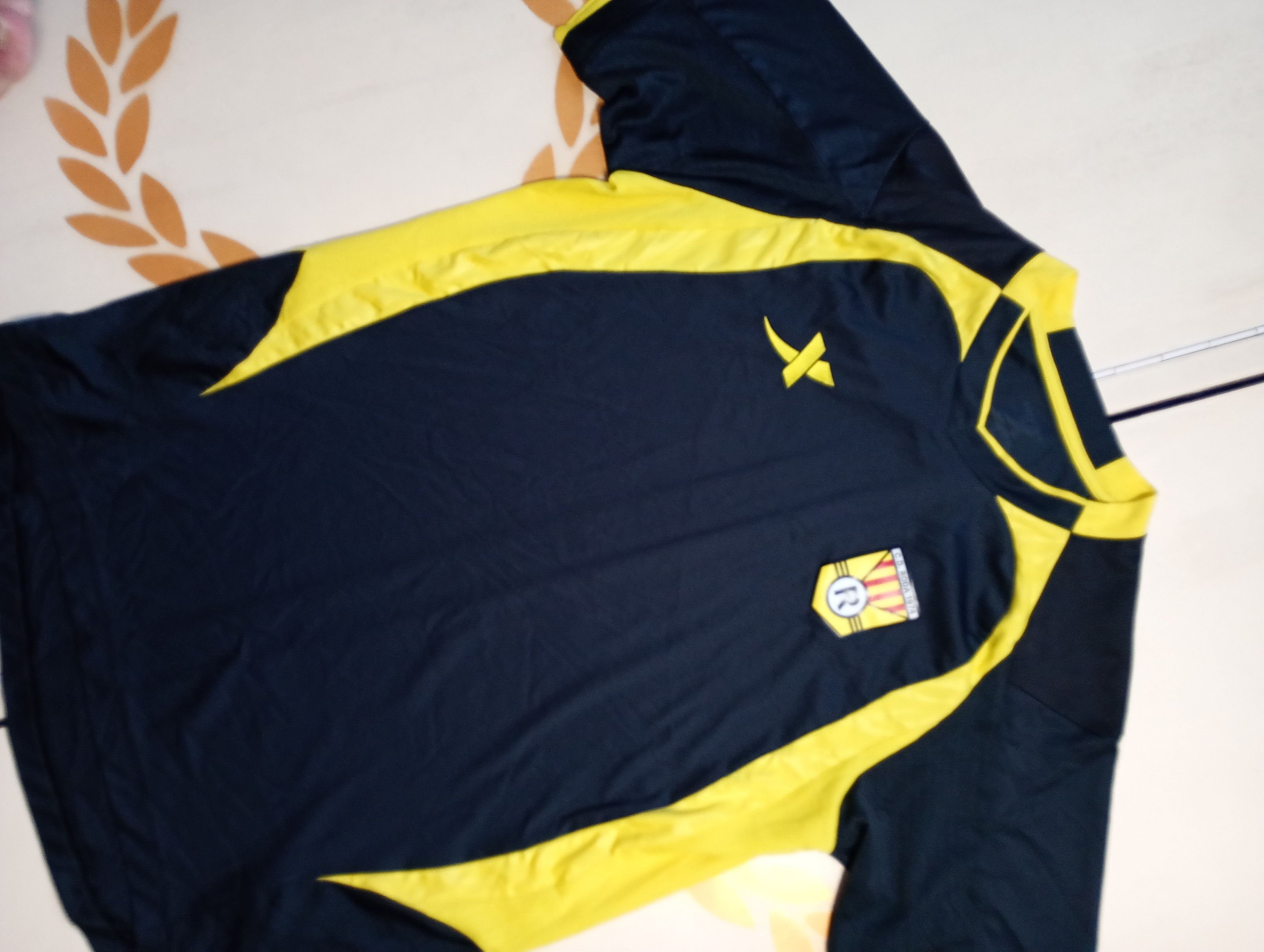 Other Xtep C.D.Roda Jersey size M Size US M / EU 48-50 / 2 - 5 Thumbnail