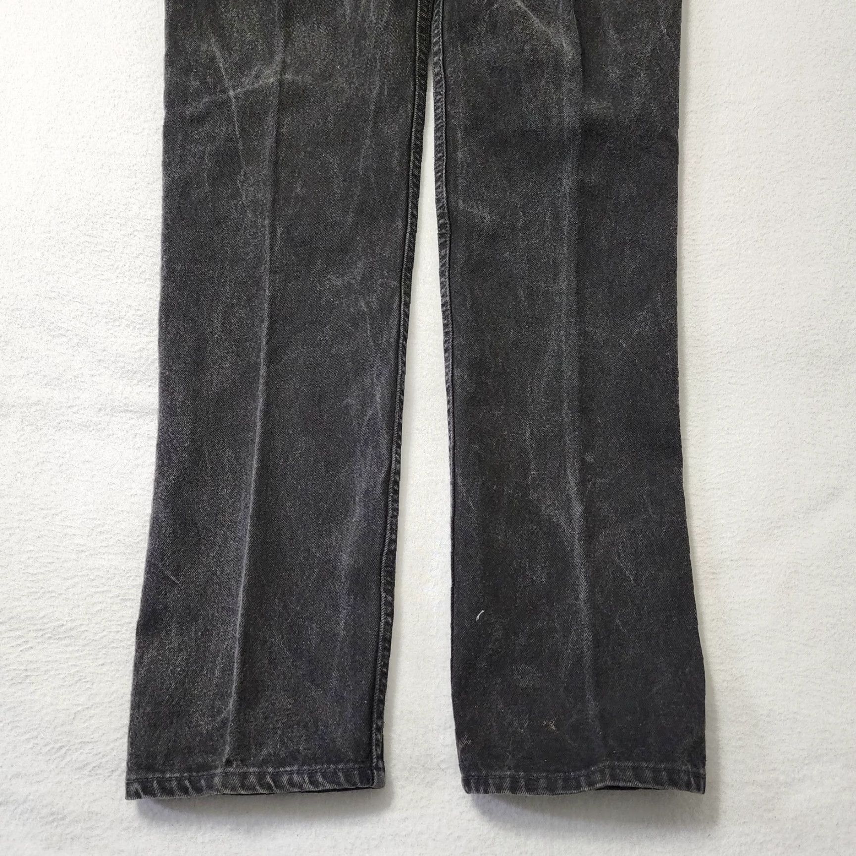 Levi's VINTAGE Levi's 505 Jeans Straight Men 34x34 Black Acid Wash USA 90s City Dad Jeans Mens Regular Inseam 34"} Size US 32 / EU 48 - 7 Thumbnail