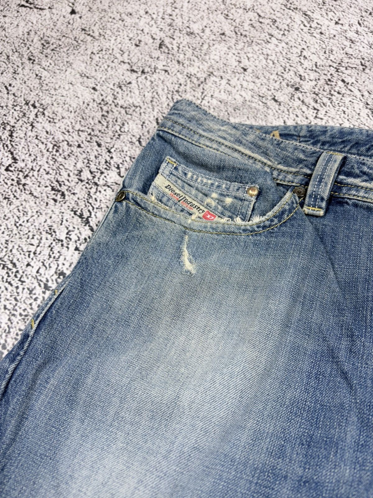 Diesel Diesel Thavar 008QL Distressed DNA Slim Skinny Jeans 31x32 Size US 31 - 6 Thumbnail