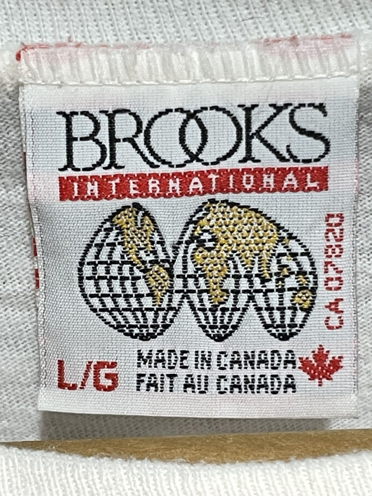 Vintage Vintage 90s Brooks Sports Spell Out Single stitch Tshirt Size US L / EU 52-54 / 3 - 5 Thumbnail