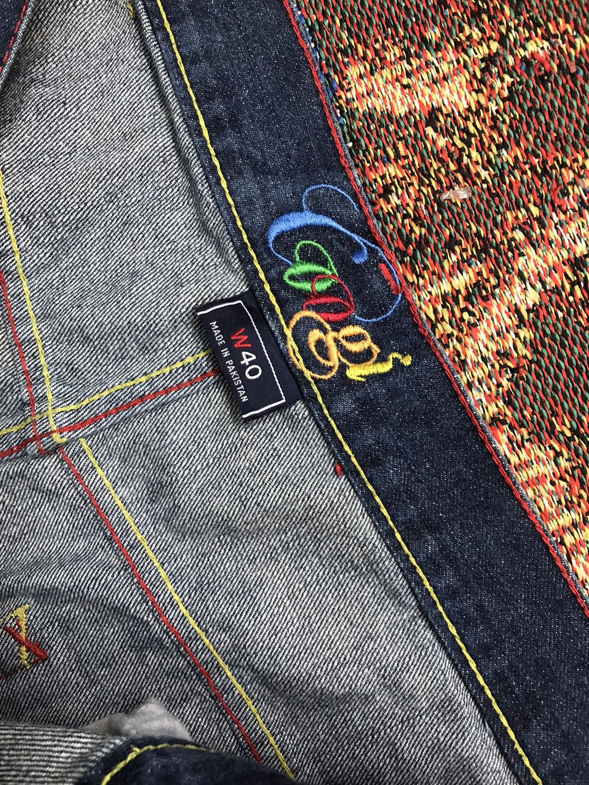 Coogi Vintage Coogi crazy bird embroidered denim jort Size US 40 / EU 56 - 10 Thumbnail