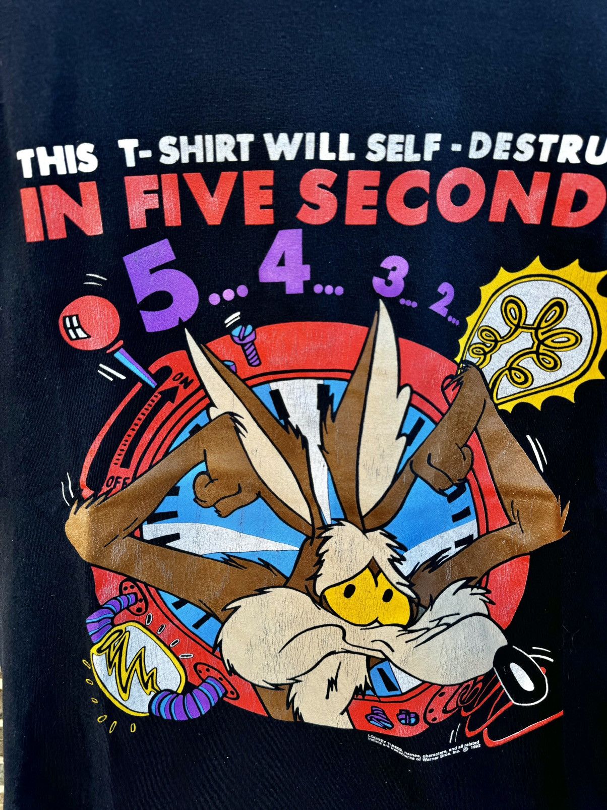 Disney × Vintage × Warner Bros 1992 Looney Tunes Warner Bros 90’s Vintage AOP T-Shirt Size US XL / EU 56 / 4 - 6 Thumbnail