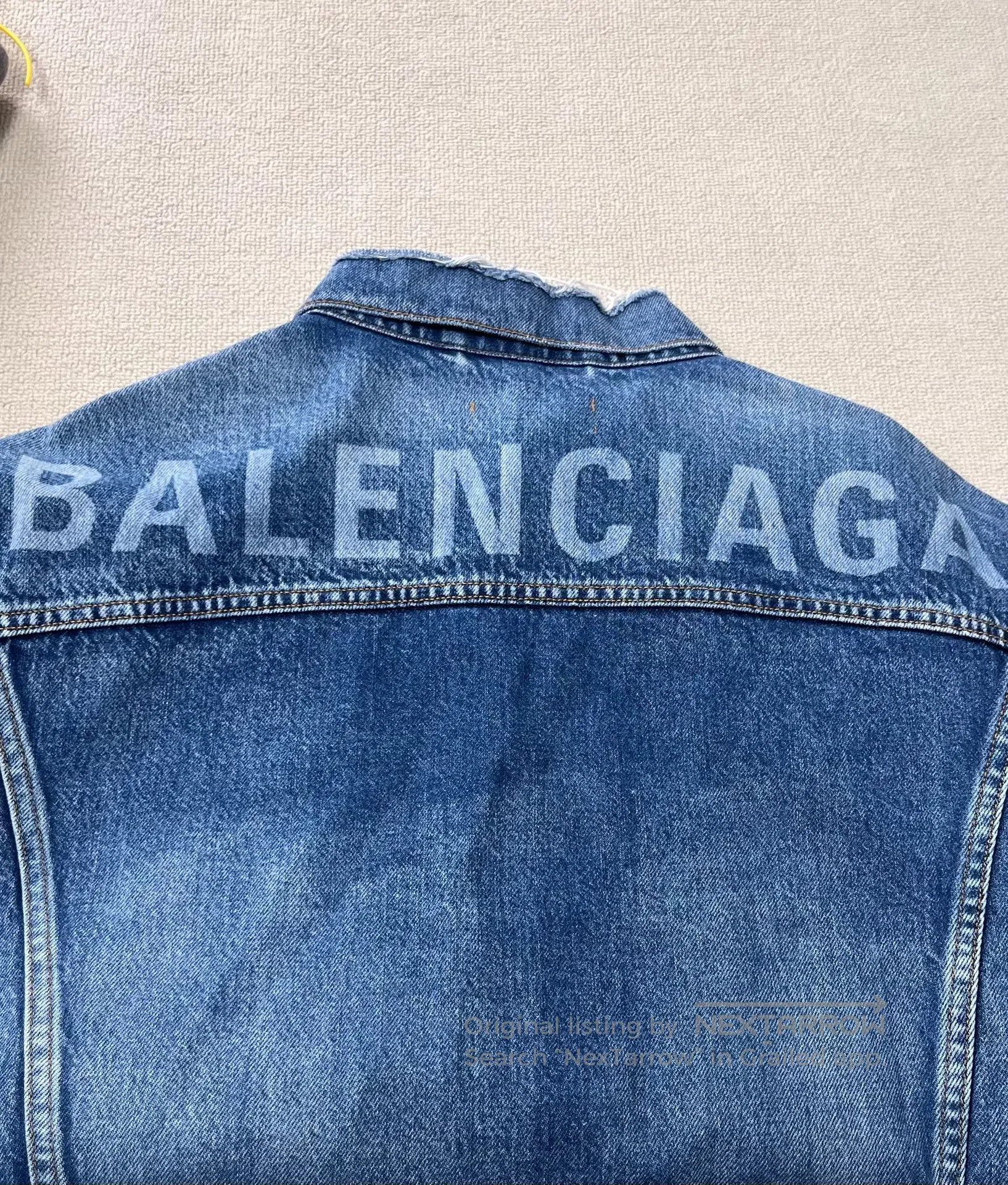 Balenciaga Balenciaga Women's Blue Denim Jacket. Size S / US 4 / IT 40 - 3 Thumbnail