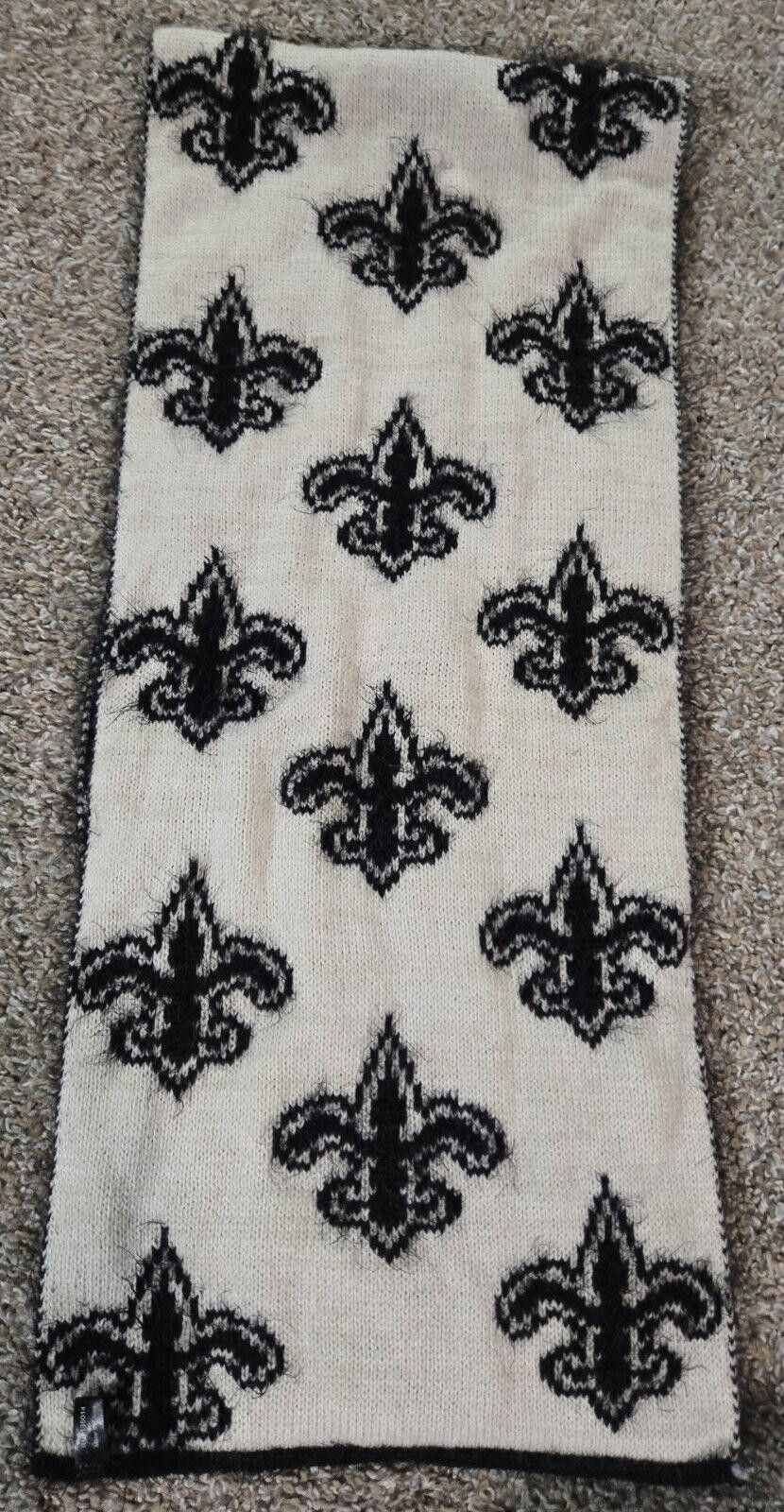 Designer Fleur De Lis Reversible Black And White Infinity Scarf Size ONE SIZE - 5 Thumbnail
