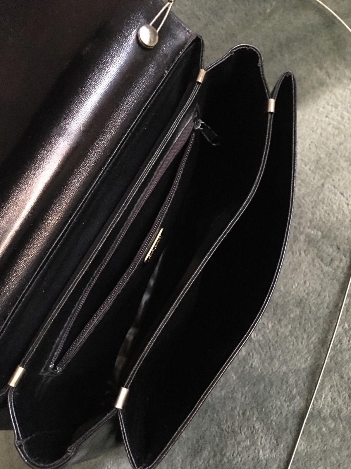 Bally BALLY Black Leather Vintage Shoulder Clutch Bag Size ONE SIZE - 10 Thumbnail