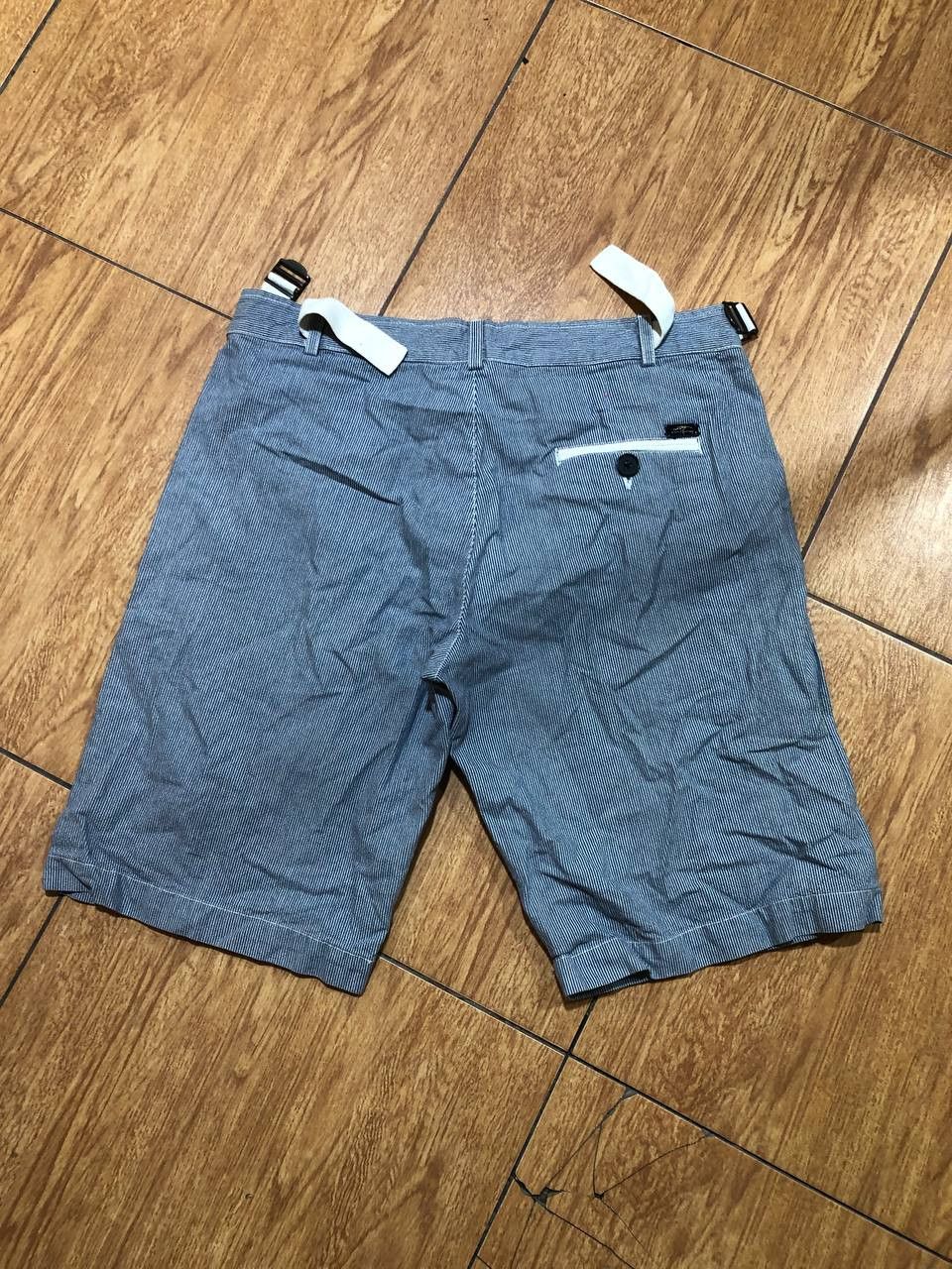 Burberry Vintage Burberry Thomas Burberry Chino Shorts Men's Size US 30 / EU 46 - 15 Thumbnail