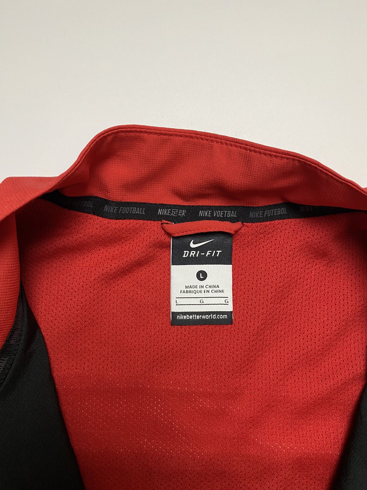 Nike Nike Manchester United zip jacket footbal track vintage Size US L / EU 52-54 / 3 - 5 Thumbnail