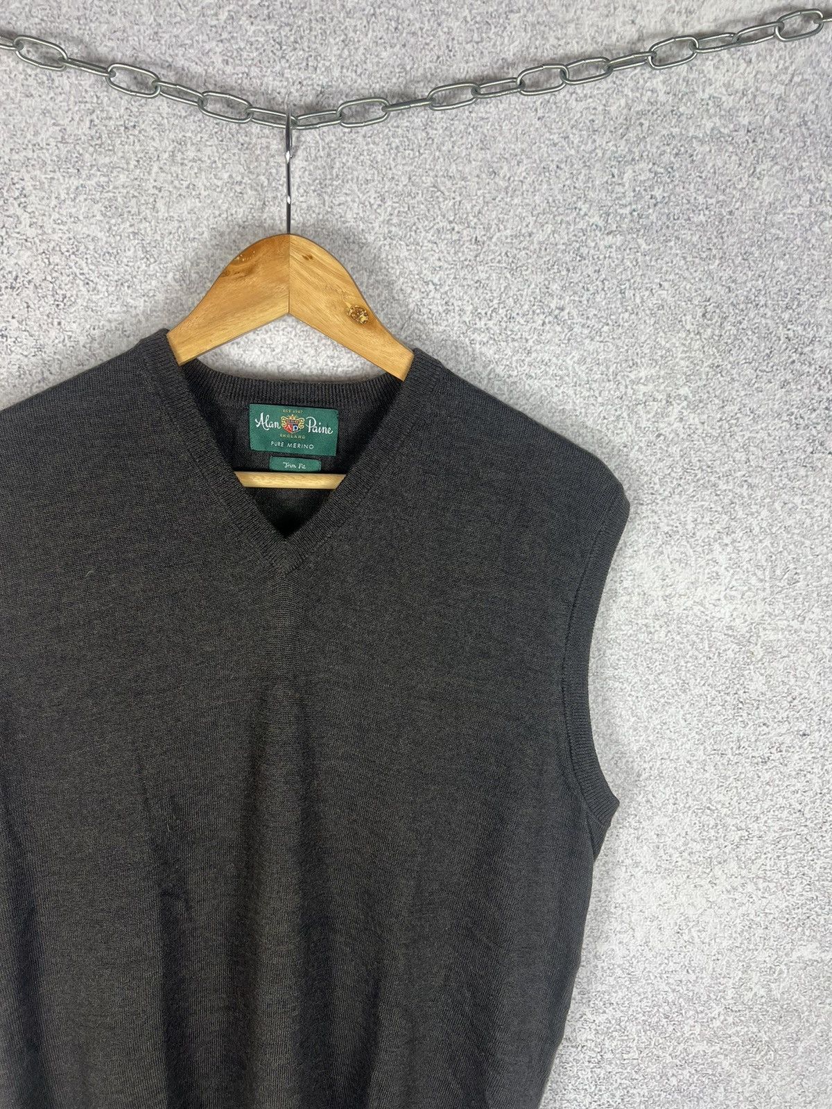 Alan Paine Alan Paine England 100% Pure Merino Wool Vest Men’s Sweater Size US L / EU 52-54 / 3 - 2 Thumbnail