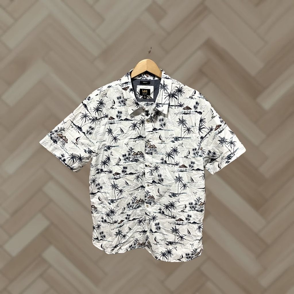 Lee Lee Mens White Short Sleeve Button Up Shirt Palm Tree Graphic NWT XL Size US XL / EU 56 / 4 - 1 Thumbnail