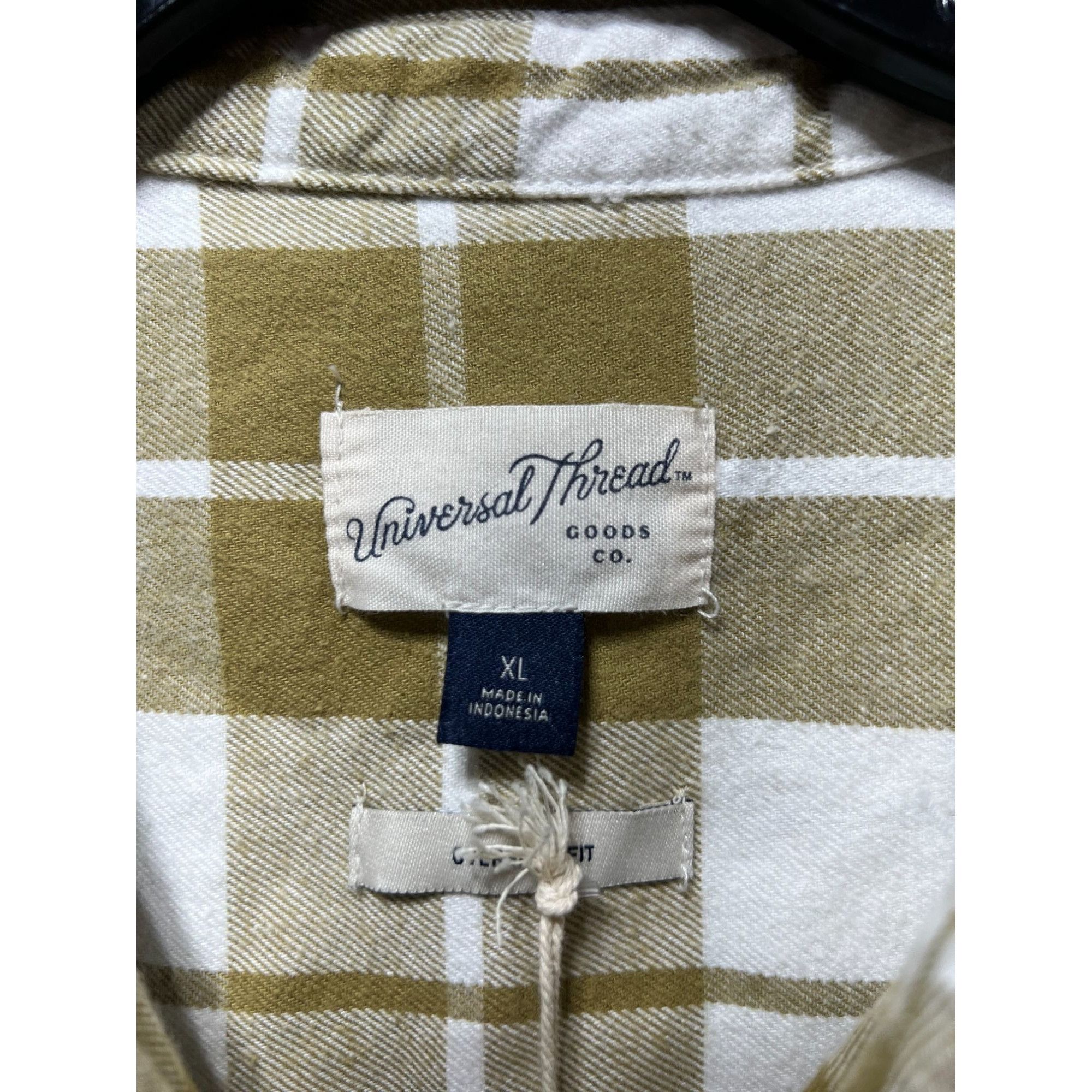 Other Universal Thread - Women's Long Sleeve Flannel Button - Down Size XL / US 12-14 / IT 48-50 - 13 Thumbnail