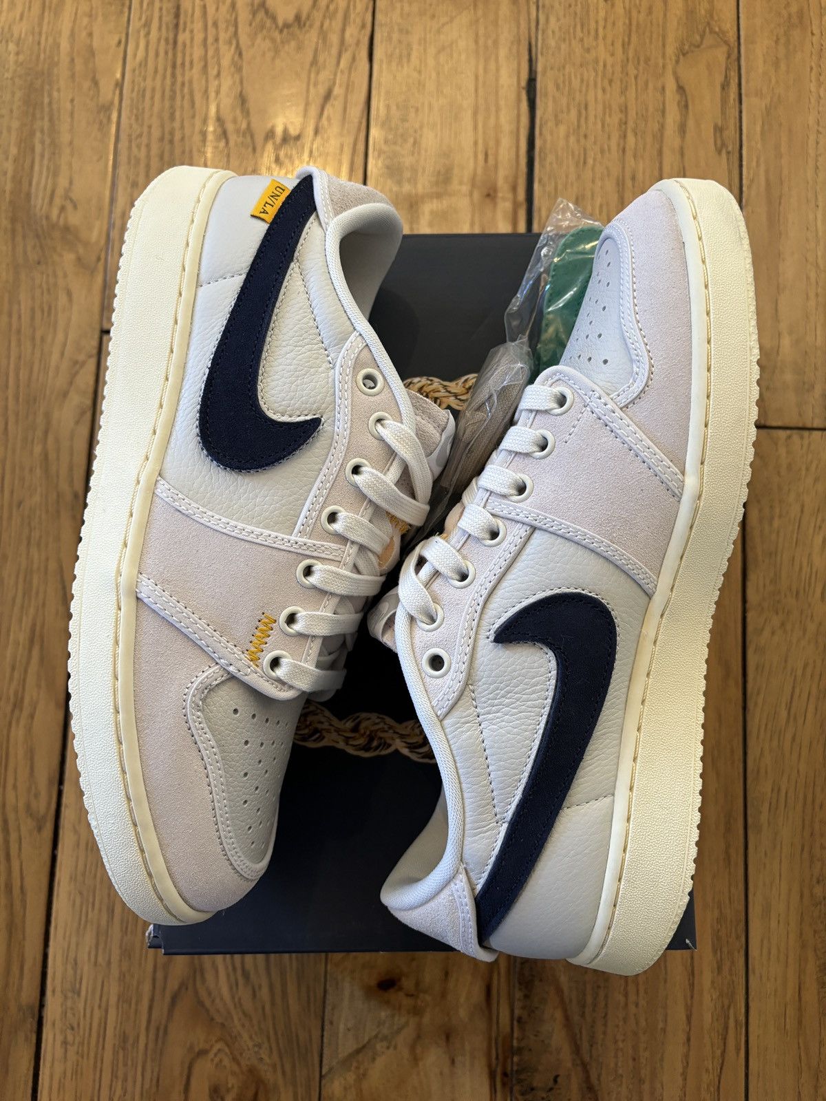 Jordan Brand × Nike × Union LA Jordan 1 Low AJKO SP Sail Leather Size US 9 / EU 42 - 2 Thumbnail