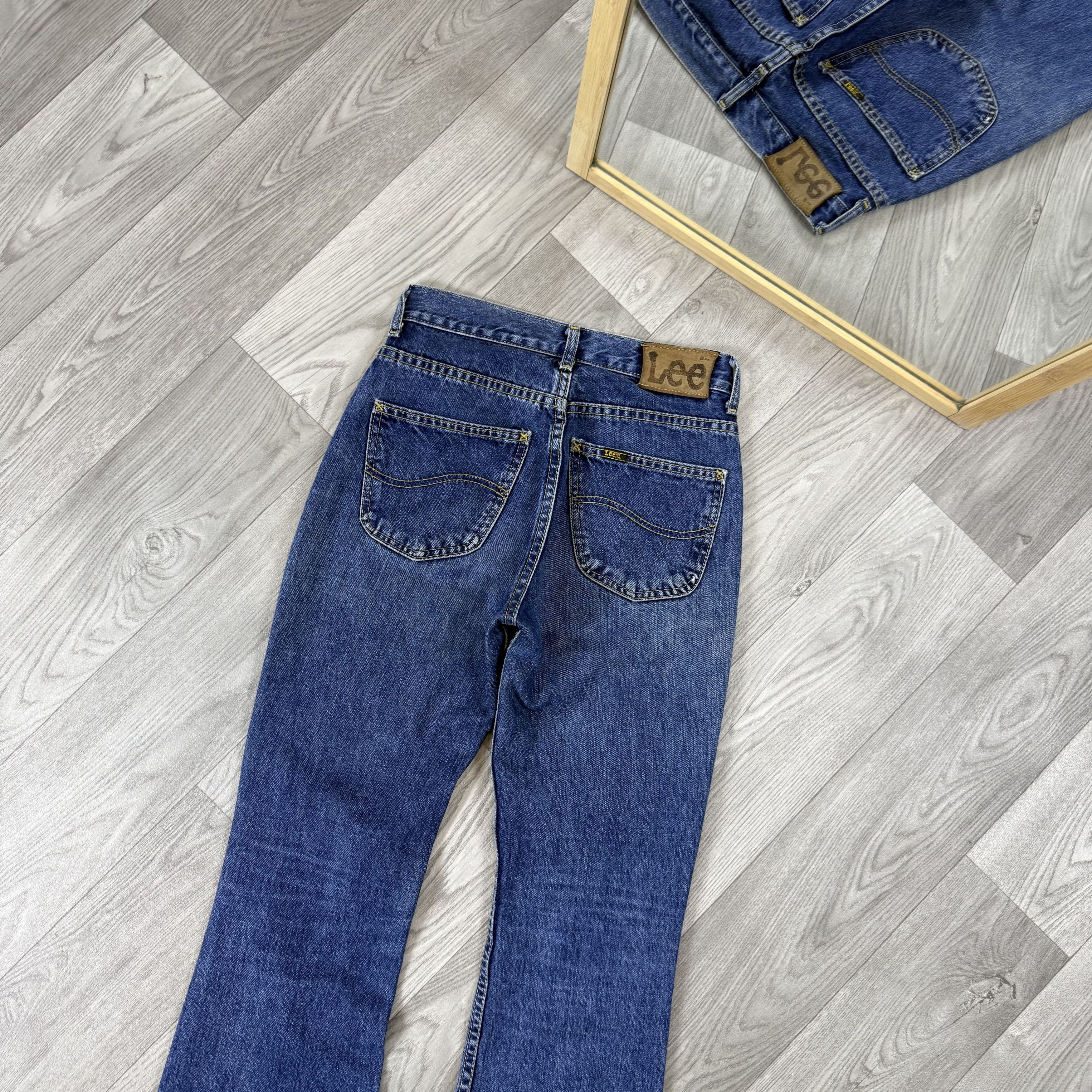 Lee Vintage Lee 90s Stonewashed No Fade Bootcut Flared Jeans Size 24" / US 00 / IT 34 - 6 Thumbnail